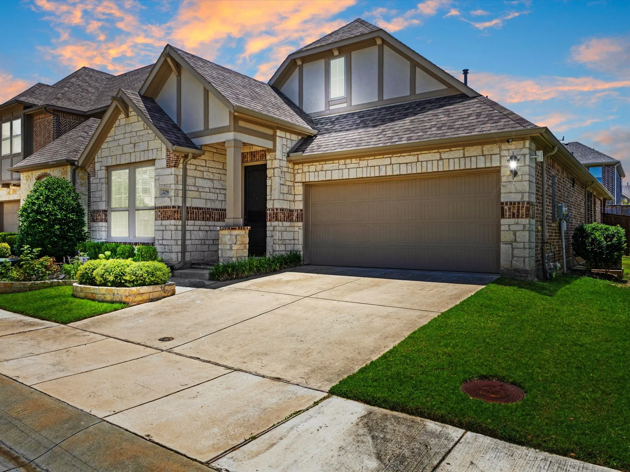 Single Family Residence For Rent