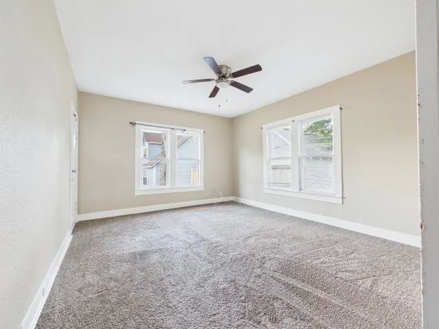 Single Family Residence For Sale in Henderson County , 101 Larue Street, Athens, Texas 75751, 2 Bedroom, 1 Bathroom, 1 Garage spaces, 1,076 Sqft, built in 1930, mls#21396007, Real Estate Agent in Athens, Homes For Sale in Henderson county, Homes For Sale in Athens, Realtor in Athens Texas, Real Estate Brokerage Independent Realty Texas, Luminita Cordes Realtor