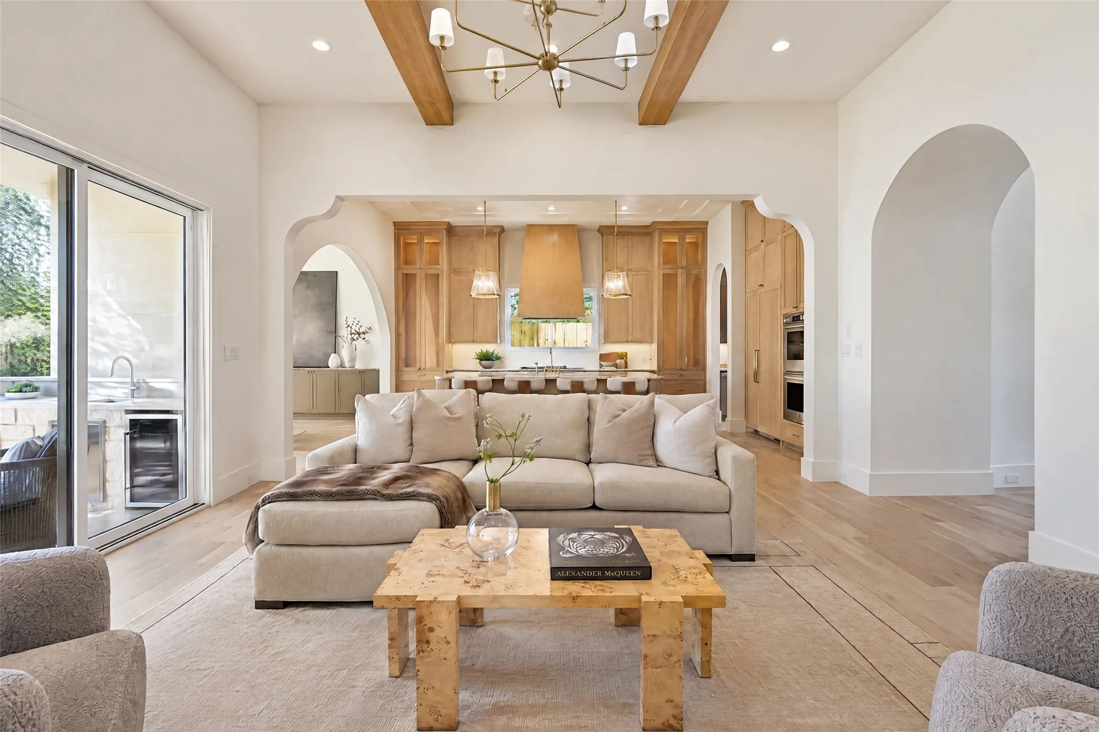 Single Family Residence For Sale in Dallas County , 3733 Clover Lane, Dallas, Texas 75220, 5 Bedroom, 6 Bathroom, 2 Garage spaces, 4,634 Sqft, built in 2026, mls#21396727, Real Estate Agent in Dallas, Homes For Sale in Dallas county, Homes For Sale in Dallas, Realtor in Dallas Texas, Real Estate Brokerage Independent Realty Texas, Luminita Cordes Realtor