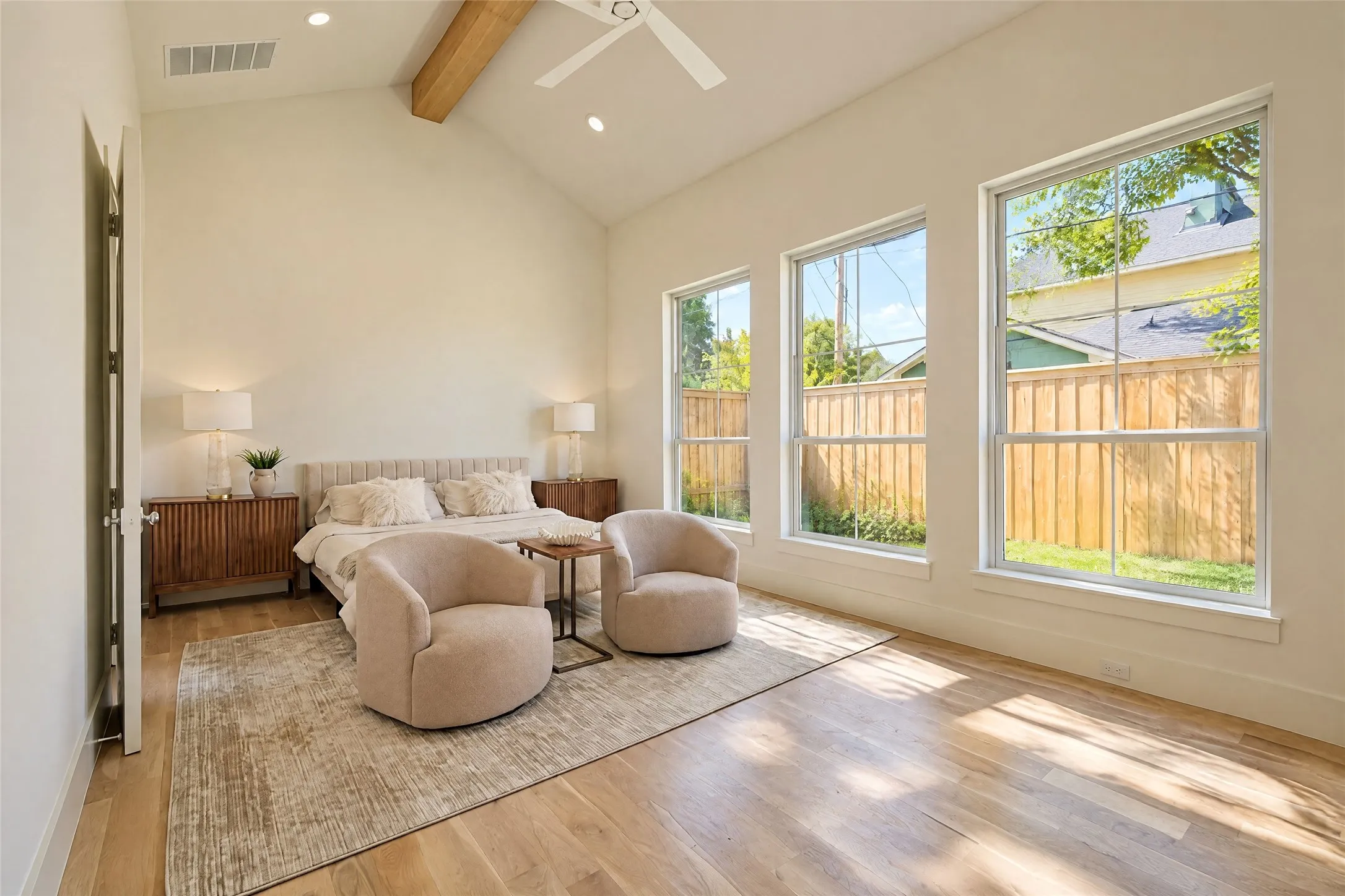 Single Family Residence For Sale in Dallas County , 3733 Clover Lane, Dallas, Texas 75220, 5 Bedroom, 6 Bathroom, 2 Garage spaces, 4,634 Sqft, built in 2026, mls#21396727, Real Estate Agent in Dallas, Homes For Sale in Dallas county, Homes For Sale in Dallas, Realtor in Dallas Texas, Real Estate Brokerage Independent Realty Texas, Luminita Cordes Realtor