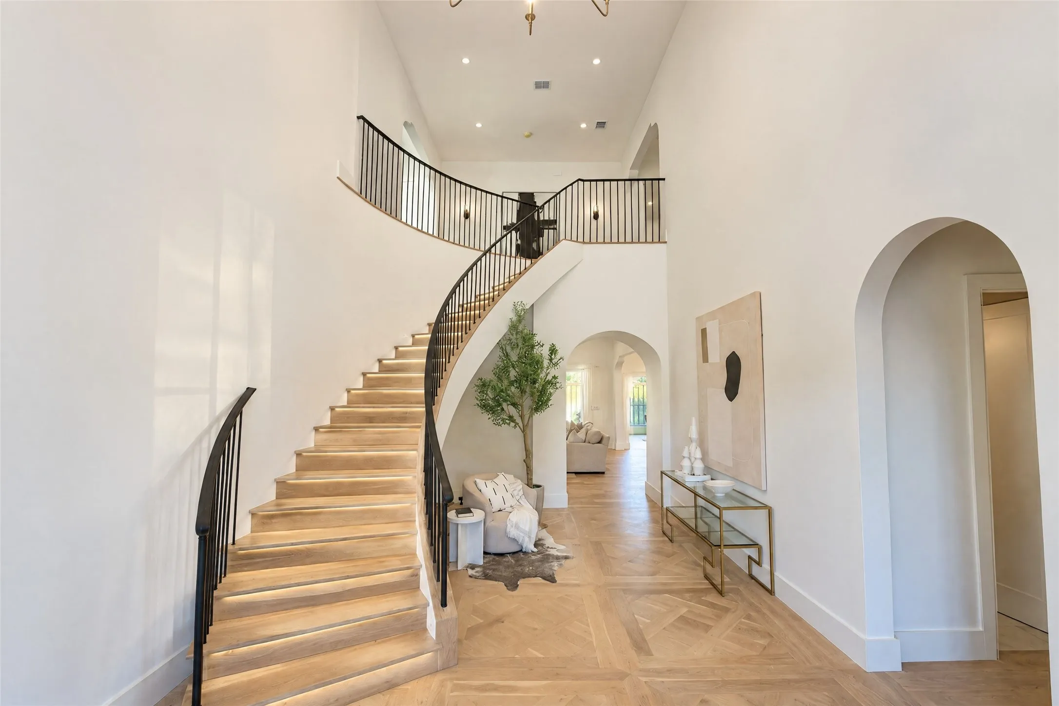 Single Family Residence For Sale in Dallas County , 3733 Clover Lane, Dallas, Texas 75220, 5 Bedroom, 6 Bathroom, 2 Garage spaces, 4,634 Sqft, built in 2026, mls#21396727, Real Estate Agent in Dallas, Homes For Sale in Dallas county, Homes For Sale in Dallas, Realtor in Dallas Texas, Real Estate Brokerage Independent Realty Texas, Luminita Cordes Realtor