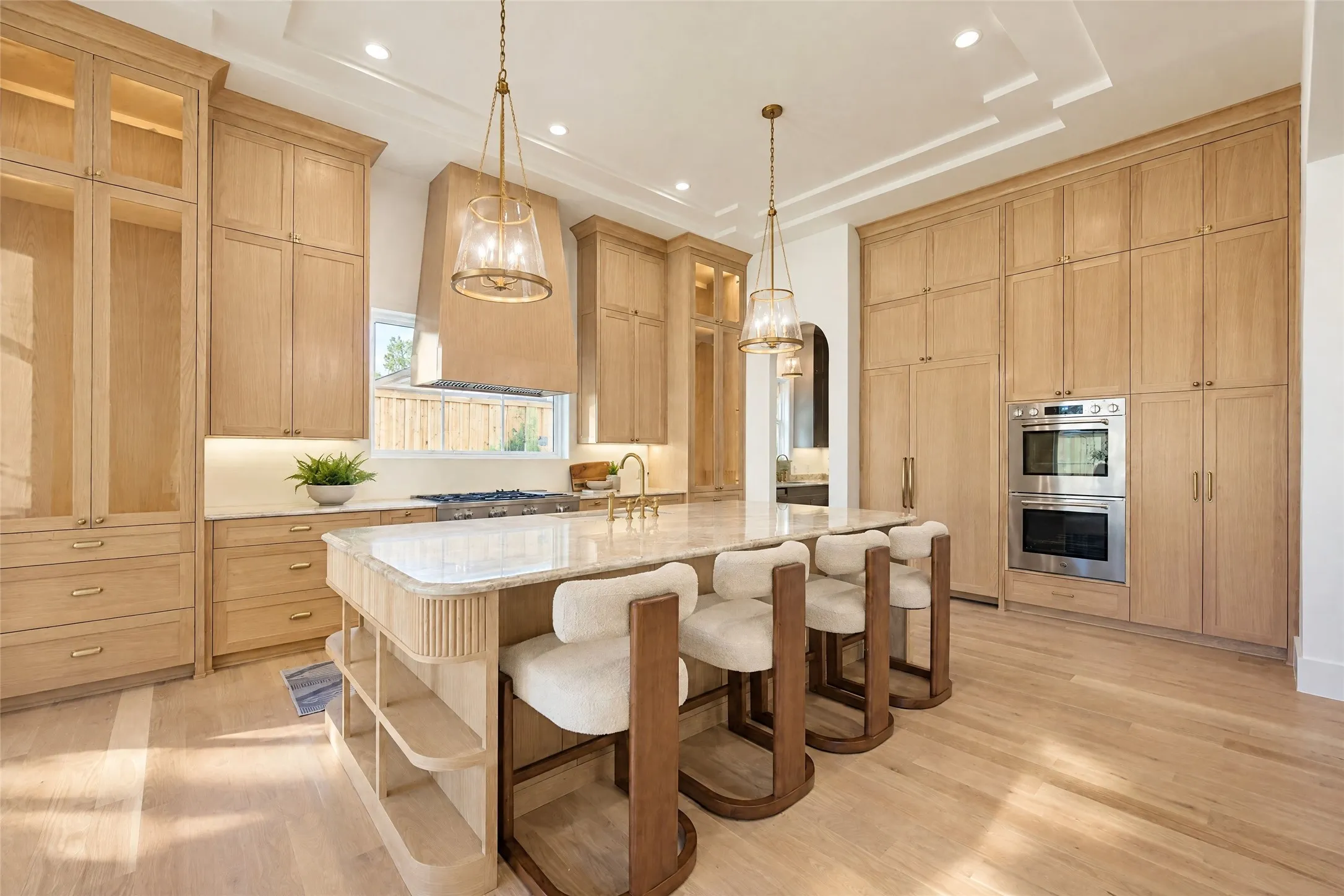 Single Family Residence For Sale in Dallas County , 3733 Clover Lane, Dallas, Texas 75220, 5 Bedroom, 6 Bathroom, 2 Garage spaces, 4,634 Sqft, built in 2026, mls#21396727, Real Estate Agent in Dallas, Homes For Sale in Dallas county, Homes For Sale in Dallas, Realtor in Dallas Texas, Real Estate Brokerage Independent Realty Texas, Luminita Cordes Realtor