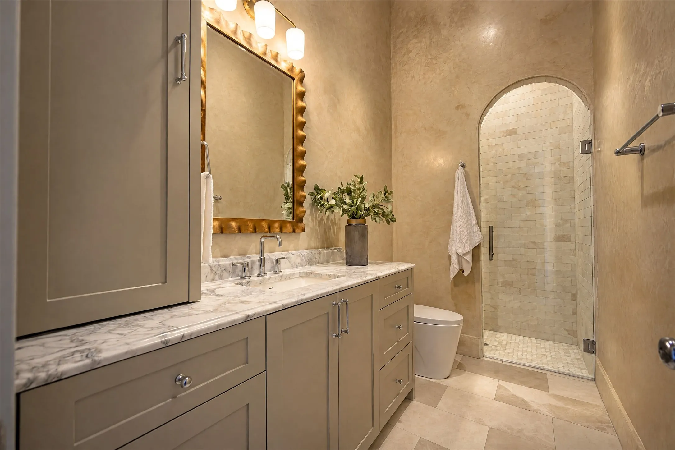 Single Family Residence For Sale in Dallas County , 3733 Clover Lane, Dallas, Texas 75220, 5 Bedroom, 6 Bathroom, 2 Garage spaces, 4,634 Sqft, built in 2026, mls#21396727, Real Estate Agent in Dallas, Homes For Sale in Dallas county, Homes For Sale in Dallas, Realtor in Dallas Texas, Real Estate Brokerage Independent Realty Texas, Luminita Cordes Realtor