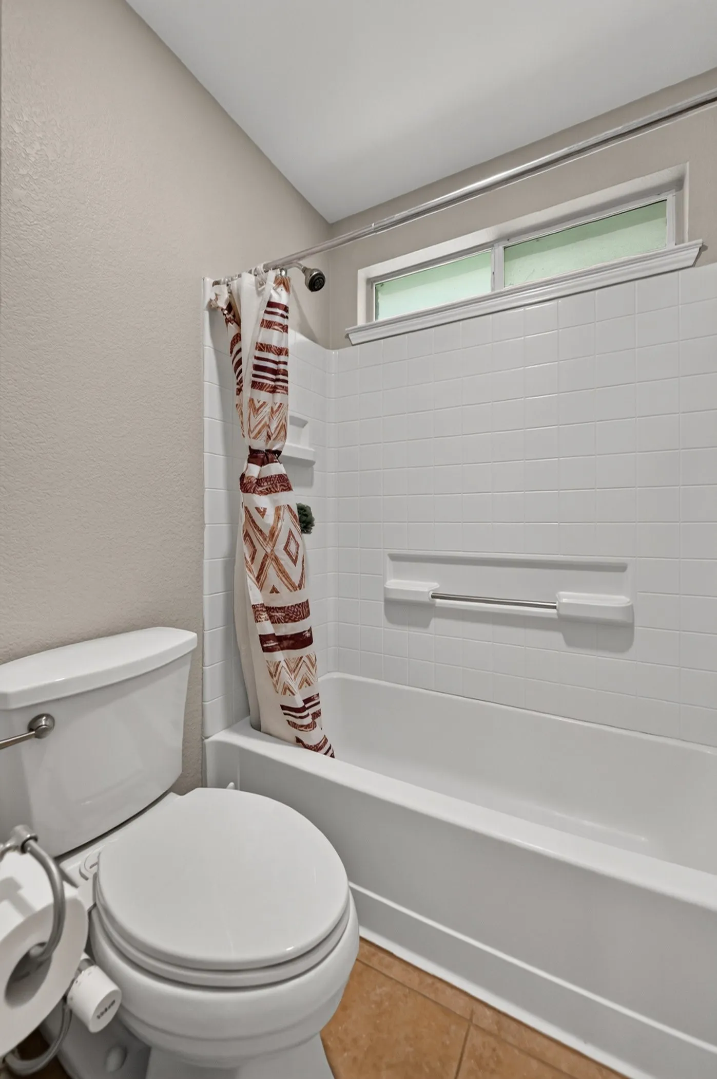 2nd Full Bathroom