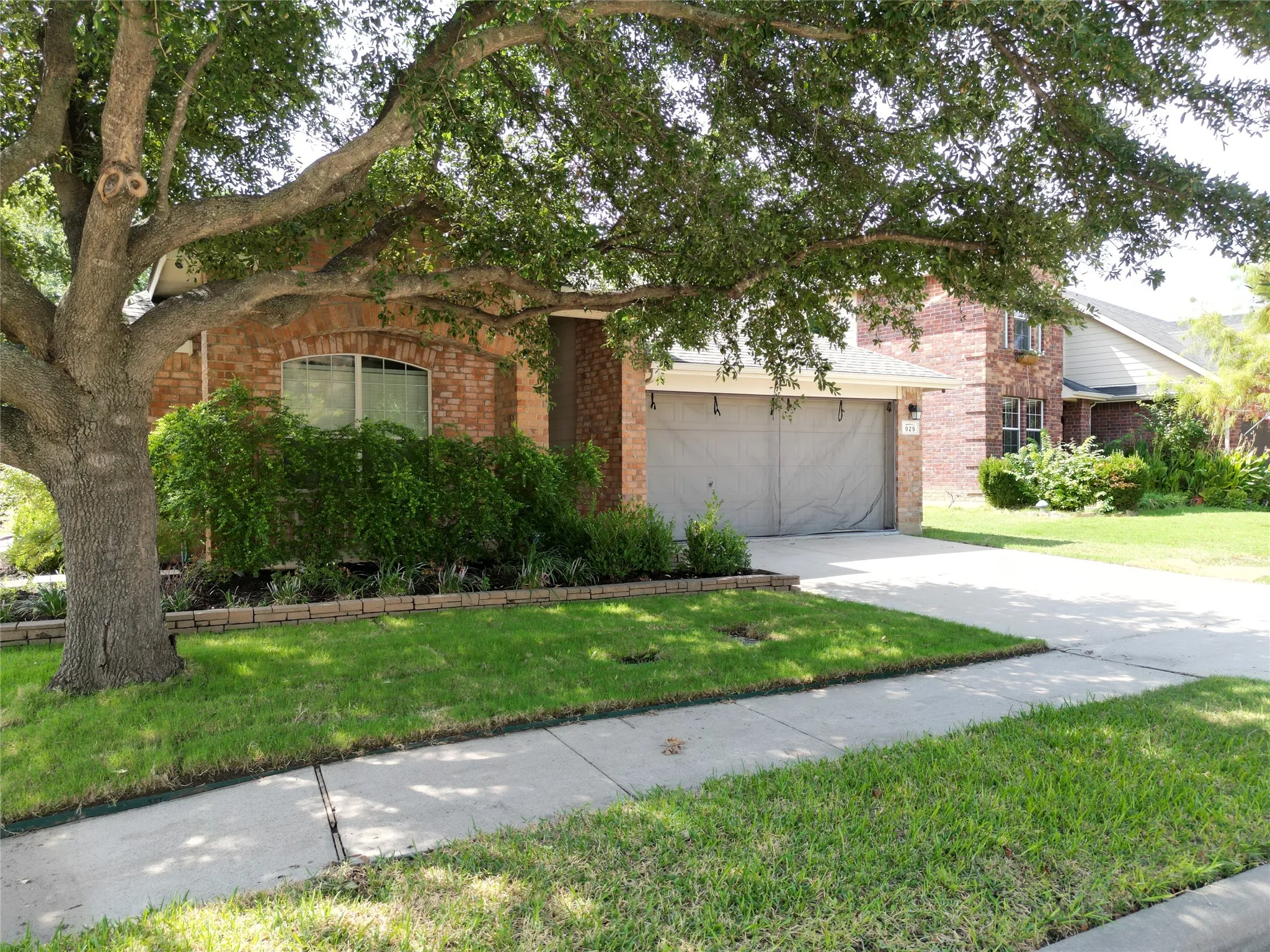 Single Family Residence For Sale