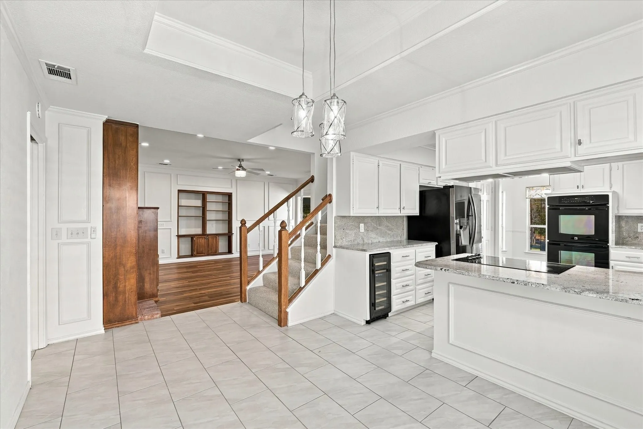 Single Family Residence For Sale in Dallas County , 4406 Zion Road, Garland, Texas 75043, 3 Bedroom, 3 Bathroom, 3 Garage spaces, 2,965 Sqft, built in 1987, mls#21392235, Real Estate Agent in Garland, Homes For Sale in Dallas county, Homes For Sale in Garland, Realtor in Garland Texas, Real Estate Brokerage Independent Realty Texas, Luminita Cordes Realtor