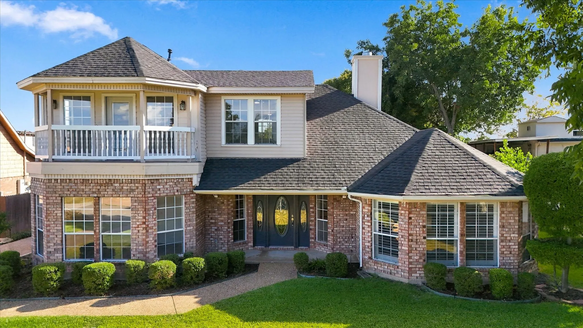 Single Family Residence For Sale in Dallas County , 4406 Zion Road, Garland, Texas 75043, 3 Bedroom, 3 Bathroom, 3 Garage spaces, 2,965 Sqft, built in 1987, mls#21392235, Real Estate Agent in Garland, Homes For Sale in Dallas county, Homes For Sale in Garland, Realtor in Garland Texas, Real Estate Brokerage Independent Realty Texas, Luminita Cordes Realtor