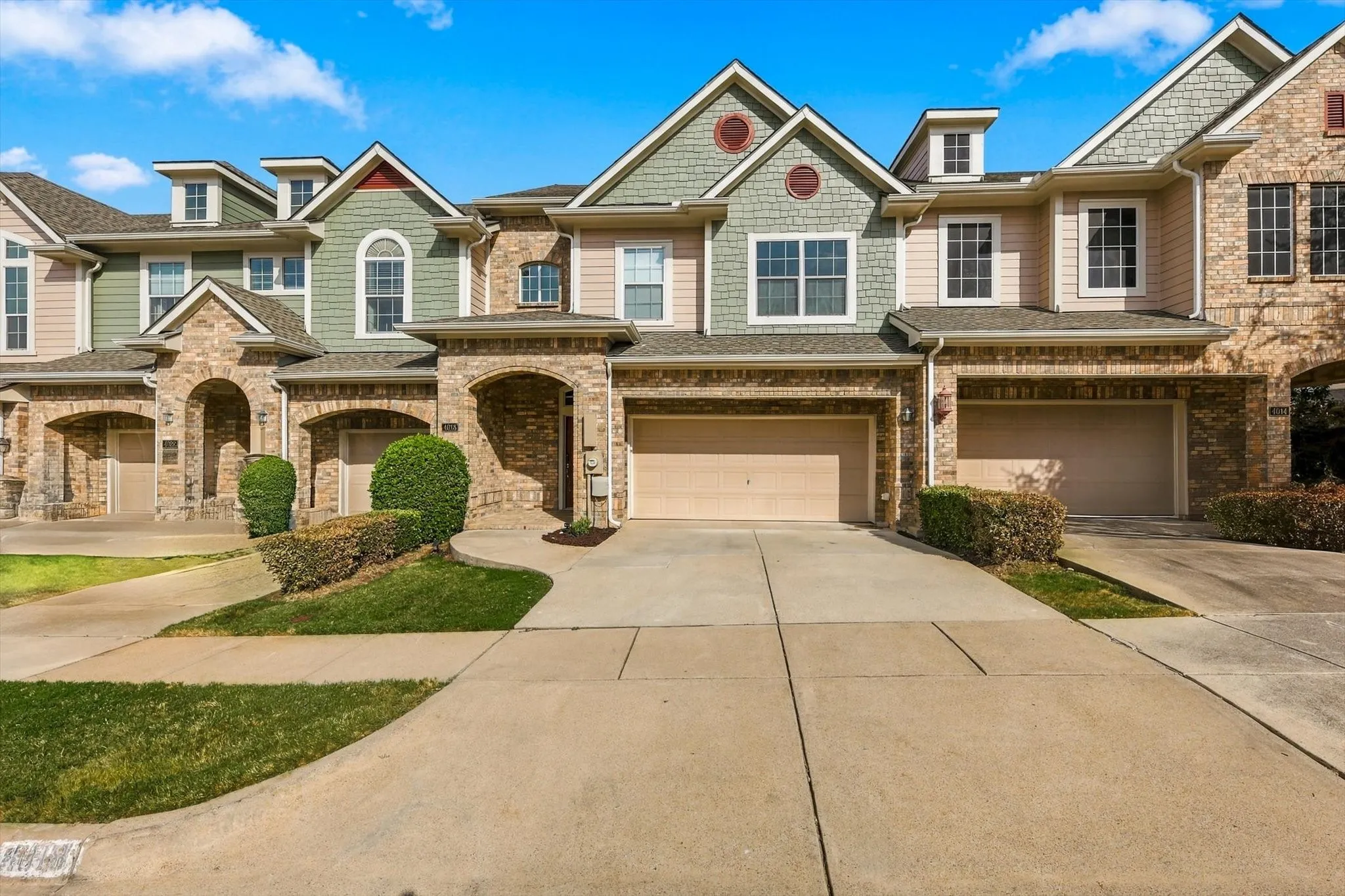 Townhouse For Rent