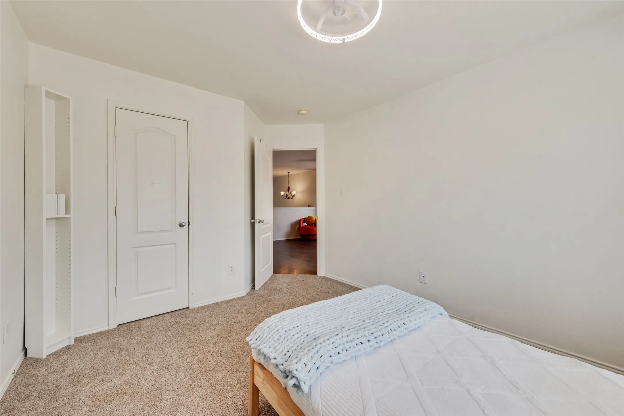 Single Family Residence For Sale in Denton County , 8425 Tyler Drive, Lantana, Texas 76226, 3 Bedroom, 3 Bathroom, 2 Garage spaces, 2,071 Sqft, built in 2003, mls#21395757, Real Estate Agent in Lantana, Homes For Sale in Denton county, Homes For Sale in Lantana, Realtor in Lantana Texas, Real Estate Brokerage Independent Realty Texas, Luminita Cordes Realtor