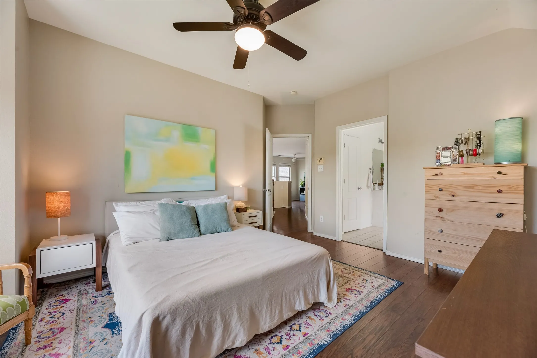 Single Family Residence For Sale in Denton County , 8425 Tyler Drive, Lantana, Texas 76226, 3 Bedroom, 3 Bathroom, 2 Garage spaces, 2,071 Sqft, built in 2003, mls#21395757, Real Estate Agent in Lantana, Homes For Sale in Denton county, Homes For Sale in Lantana, Realtor in Lantana Texas, Real Estate Brokerage Independent Realty Texas, Luminita Cordes Realtor