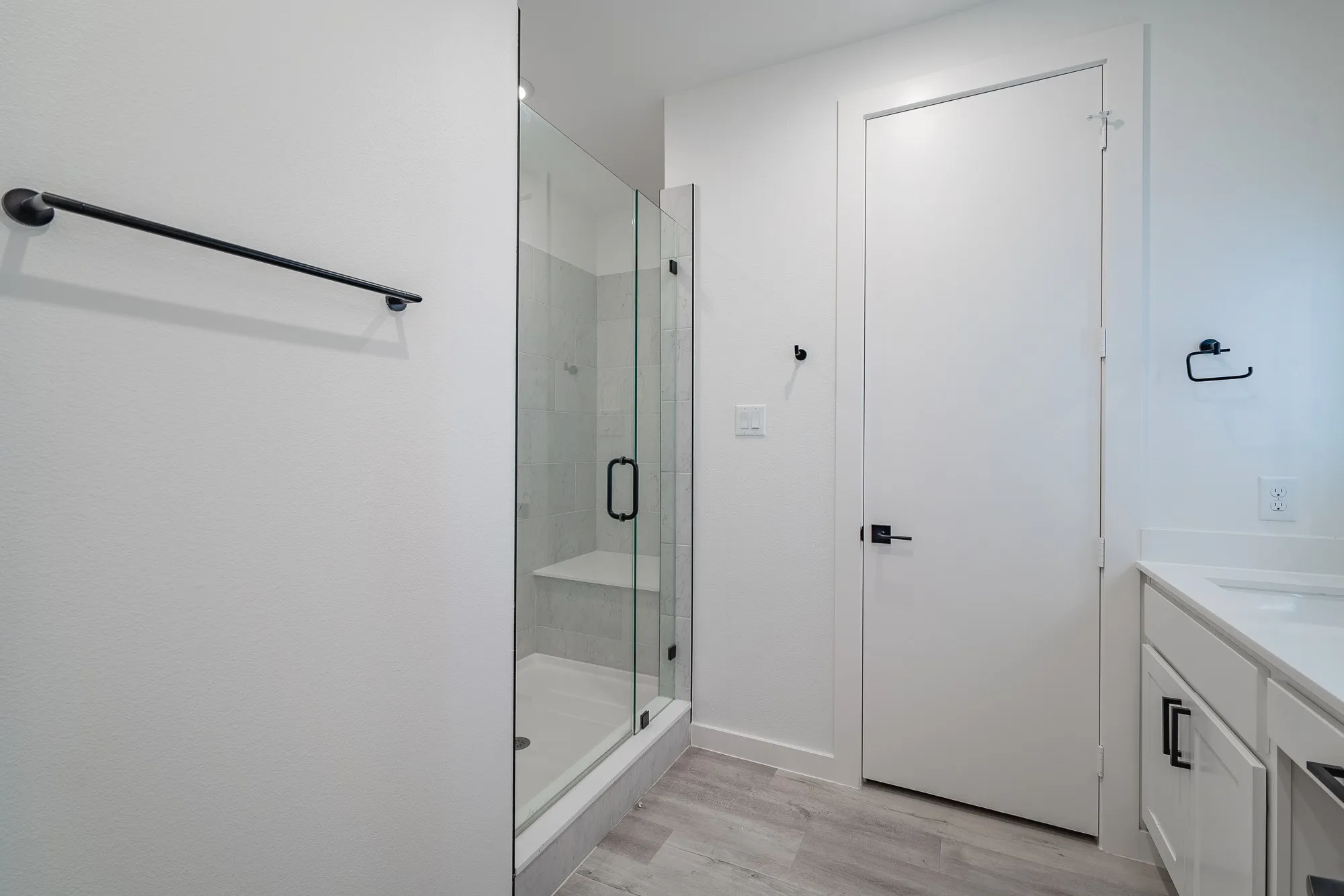 Townhouse For Rent in Dallas County , 4808 San Jacinto Street 103, Dallas, Texas 75204, 2 Bedroom, 3 Bathroom, 2 Garage spaces, 1,872 Sqft, built in 2021, mls#21396833, Real Estate Agent in Dallas, Homes For Rent in Dallas county, Homes For Rent in Dallas, Realtor in Dallas Texas, Real Estate Brokerage Independent Realty Texas, Luminita Cordes Realtor
