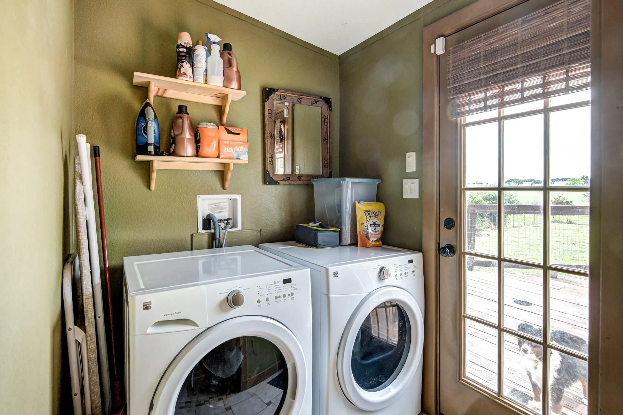 Mobile Home For Rent in Collin County , 2620 Bryant Street, Melissa, Texas 75454, 3 Bedroom, 2 Bathroom, Garage spaces, 1,500 Sqft, built in 2003, mls#21396844, Real Estate Agent in Melissa, Homes For Rent in Collin county, Homes For Rent in Melissa, Realtor in Melissa Texas, Real Estate Brokerage Independent Realty Texas, Luminita Cordes Realtor