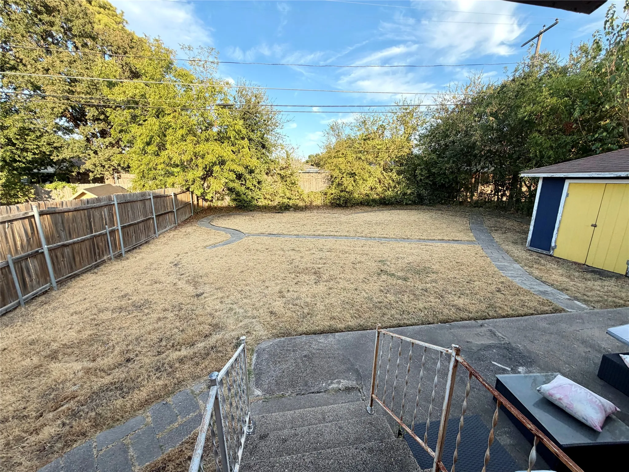 Single Family Residence For Rent in Dallas County , 1606 N O Connor Road, Irving, Texas 75061, 3 Bedroom, 2 Bathroom, 1 Garage spaces, 1,236 Sqft, built in 1954, mls#21396834, Real Estate Agent in Irving, Homes For Rent in Dallas county, Homes For Rent in Irving, Realtor in Irving Texas, Real Estate Brokerage Independent Realty Texas, Luminita Cordes Realtor