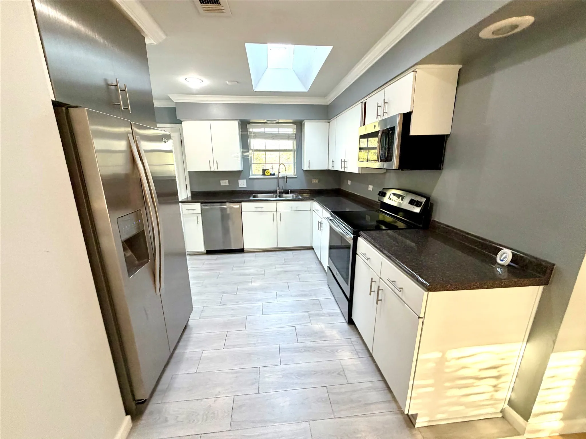 Single Family Residence For Rent in Dallas County , 1606 N O Connor Road, Irving, Texas 75061, 3 Bedroom, 2 Bathroom, 1 Garage spaces, 1,236 Sqft, built in 1954, mls#21396834, Real Estate Agent in Irving, Homes For Rent in Dallas county, Homes For Rent in Irving, Realtor in Irving Texas, Real Estate Brokerage Independent Realty Texas, Luminita Cordes Realtor