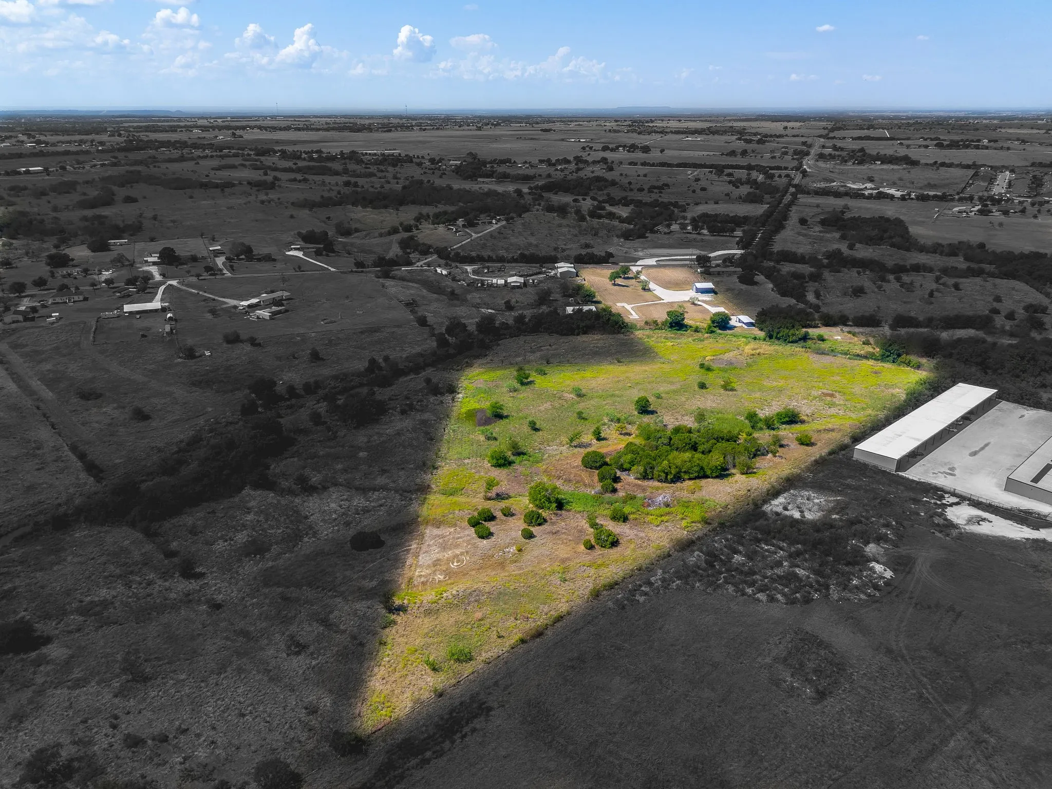 Single Family Residence For Sale in Johnson County , 9210 County Road 1229, Godley, Texas 76044, 2 Bedroom, 1 Bathroom, Garage spaces, 1,200 Sqft, built in 2021, mls#21390785, Real Estate Agent in Godley, Homes For Sale in Johnson county, Homes For Sale in Godley, Realtor in Godley Texas, Real Estate Brokerage Independent Realty Texas, Luminita Cordes Realtor