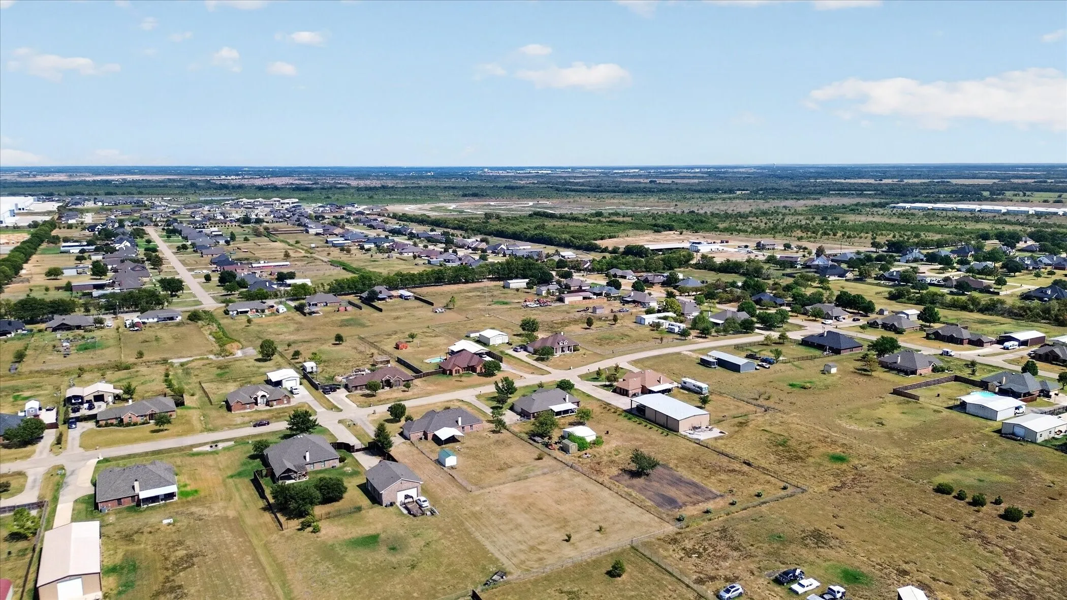 Single Family Residence For Sale in Kaufman County , 10418 Fireside Lane, Forney, Texas 75126, 3 Bedroom, 2 Bathroom, 2 Garage spaces, 1,818 Sqft, built in 2005, mls#21396851, Real Estate Agent in Forney, Homes For Sale in Kaufman county, Homes For Sale in Forney, Realtor in Forney Texas, Real Estate Brokerage Independent Realty Texas, Luminita Cordes Realtor
