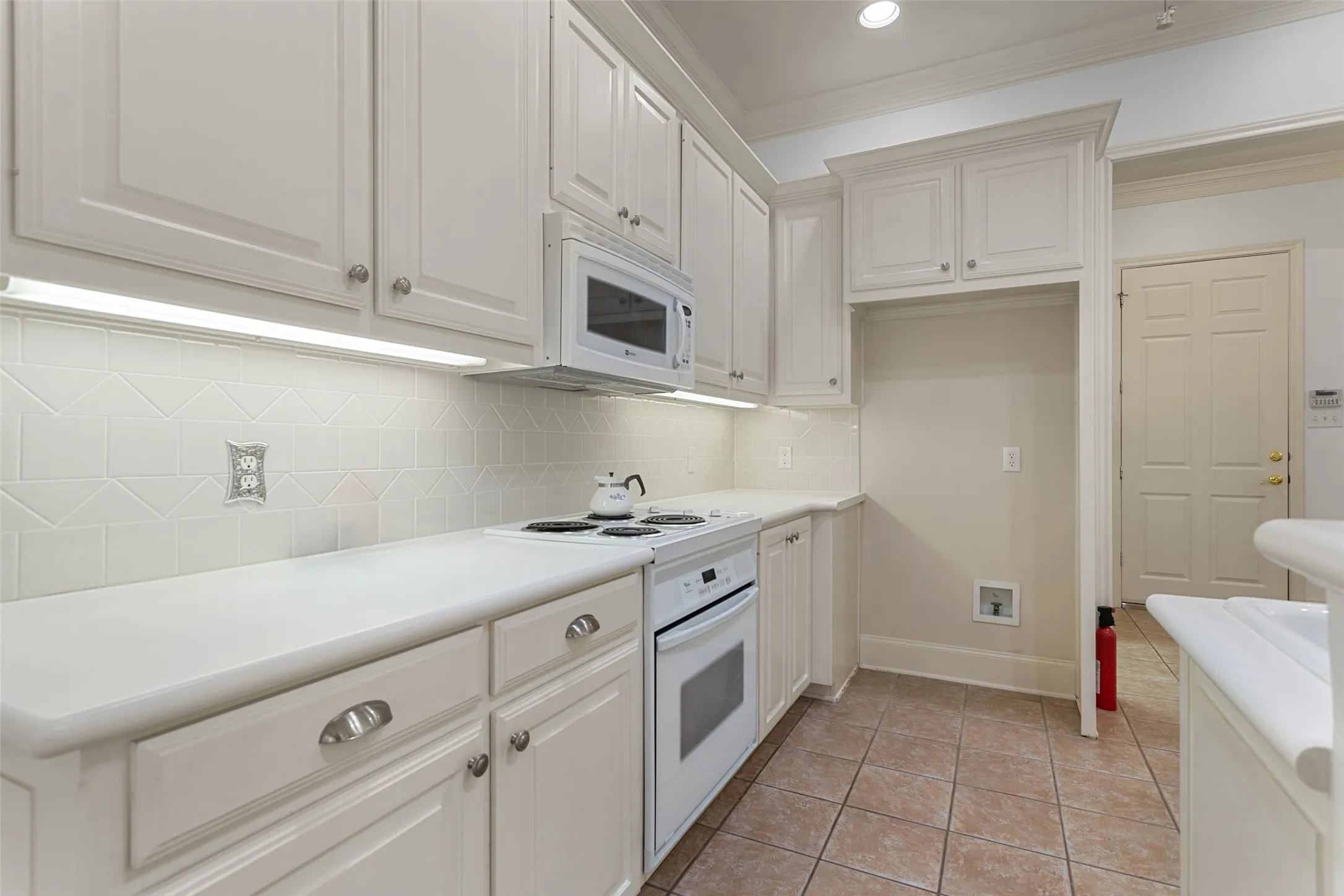 Condominium For Sale in Smith County , 2306 Homestead Lane, Tyler, Texas 75701, 3 Bedroom, 2 Bathroom, 2 Garage spaces, 1,665 Sqft, built in 2000, mls#21396857, Real Estate Agent in Tyler, Homes For Sale in Smith county, Homes For Sale in Tyler, Realtor in Tyler Texas, Real Estate Brokerage Independent Realty Texas, Luminita Cordes Realtor