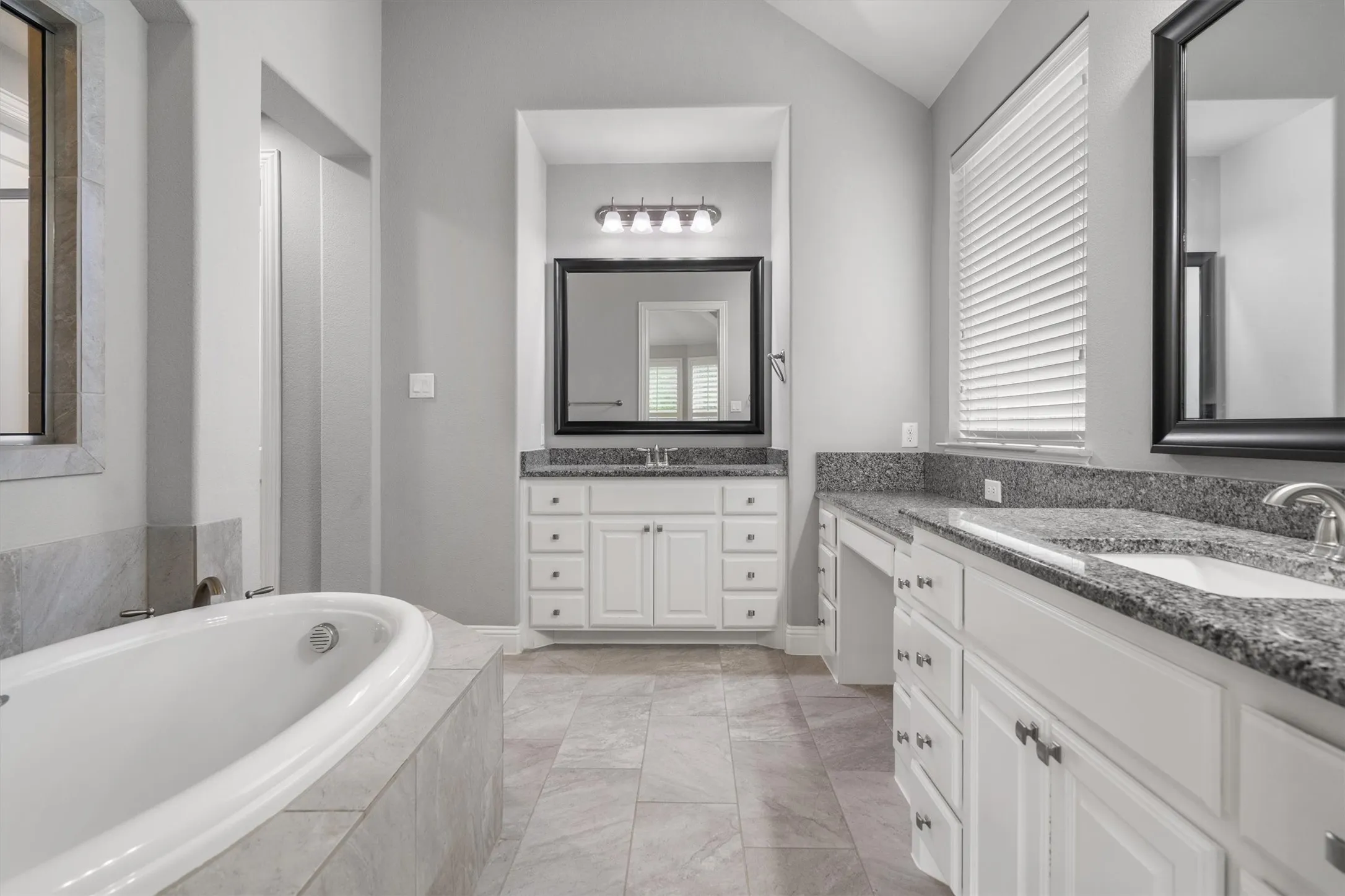 Single Family Residence For Rent in Denton County , 1217 7th Street, Argyle, Texas 76226, 4 Bedroom, 3 Bathroom, 3 Garage spaces, 3,049 Sqft, built in 2017, mls#21396524, Real Estate Agent in Argyle, Homes For Rent in Denton county, Homes For Rent in Argyle, Realtor in Argyle Texas, Real Estate Brokerage Independent Realty Texas, Luminita Cordes Realtor
