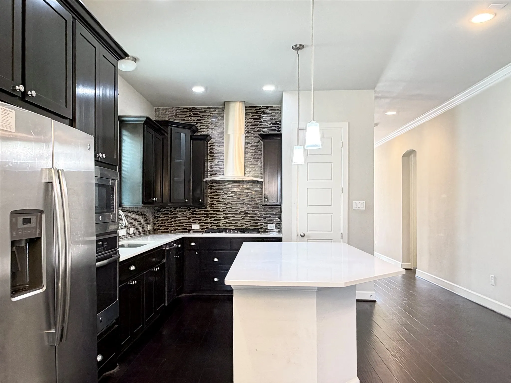 Single Family Residence For Rent in Denton County , 1005 Moonstone Street, Carrollton, Texas 75007, 3 Bedroom, 2 Bathroom, 2 Garage spaces, 1,795 Sqft, built in 2015, mls#21396859, Real Estate Agent in Carrollton, Homes For Rent in Denton county, Homes For Rent in Carrollton, Realtor in Carrollton Texas, Real Estate Brokerage Independent Realty Texas, Luminita Cordes Realtor
