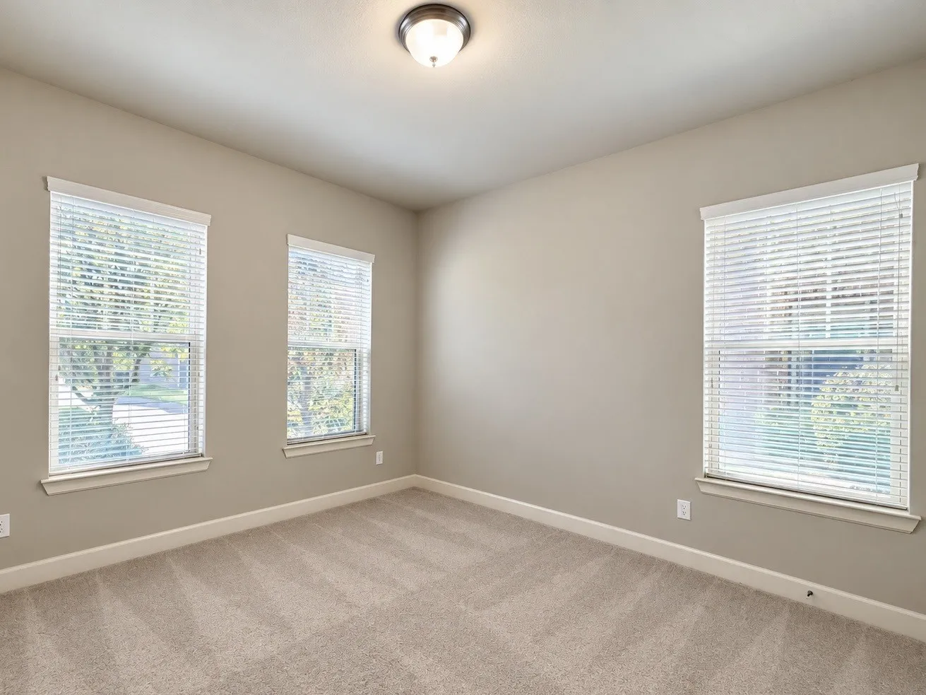 Single Family Residence For Rent in Denton County , 1005 Moonstone Street, Carrollton, Texas 75007, 3 Bedroom, 2 Bathroom, 2 Garage spaces, 1,795 Sqft, built in 2015, mls#21396859, Real Estate Agent in Carrollton, Homes For Rent in Denton county, Homes For Rent in Carrollton, Realtor in Carrollton Texas, Real Estate Brokerage Independent Realty Texas, Luminita Cordes Realtor
