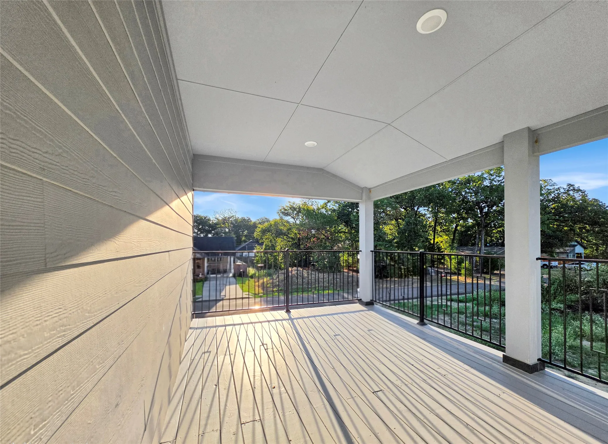 Single Family Residence For Sale in Henderson County , 6108 Chickasaw Drive, Mabank, Texas 75156, 4 Bedroom, 3 Bathroom, 1 Garage spaces, 2,627 Sqft, built in 2026, mls#21396867, Real Estate Agent in Mabank, Homes For Sale in Henderson county, Homes For Sale in Mabank, Realtor in Mabank Texas, Real Estate Brokerage Independent Realty Texas, Luminita Cordes Realtor