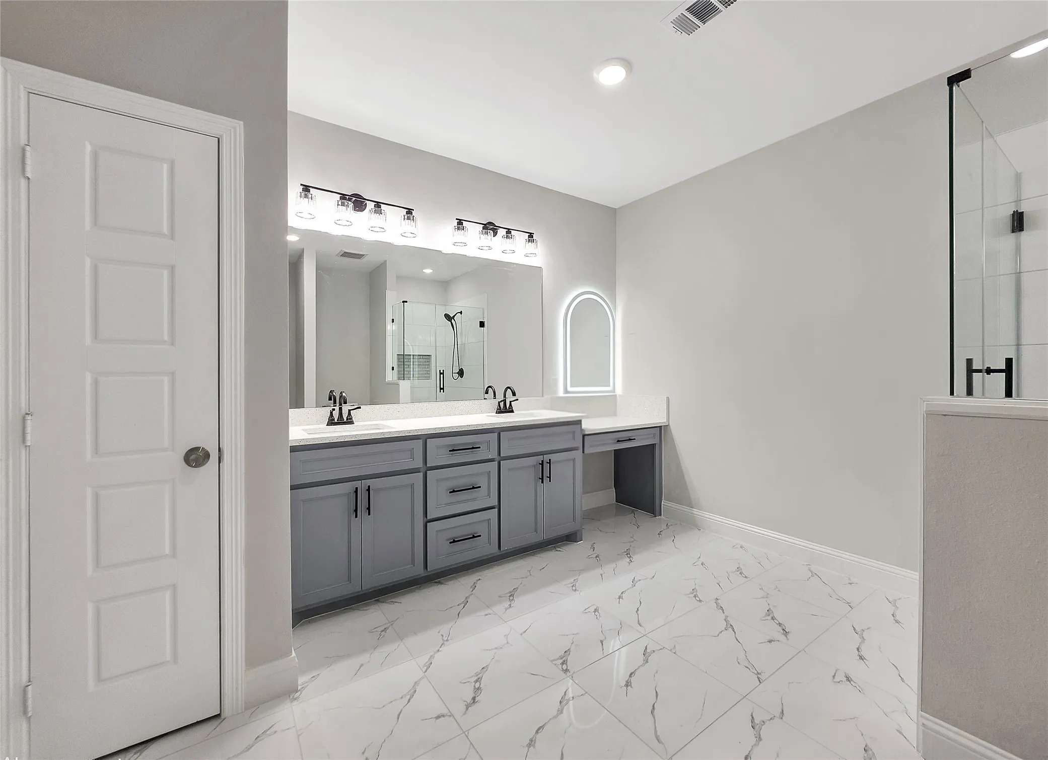 Single Family Residence For Sale in Henderson County , 6108 Chickasaw Drive, Mabank, Texas 75156, 4 Bedroom, 3 Bathroom, 1 Garage spaces, 2,627 Sqft, built in 2026, mls#21396867, Real Estate Agent in Mabank, Homes For Sale in Henderson county, Homes For Sale in Mabank, Realtor in Mabank Texas, Real Estate Brokerage Independent Realty Texas, Luminita Cordes Realtor