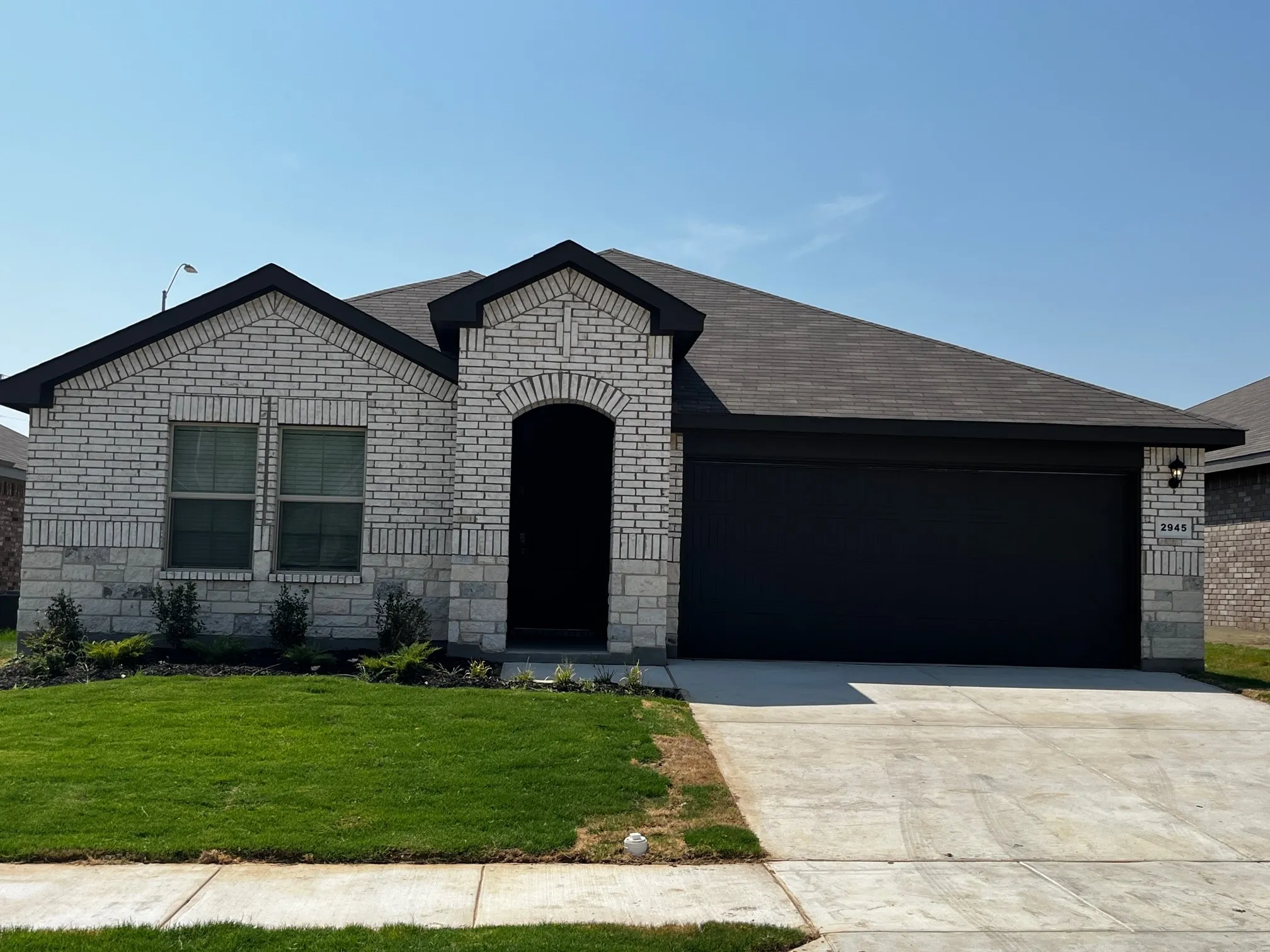 Single Family Residence For Rent in Tarrant County , 2945 Manu Street, Fort Worth, Texas 76123, 4 Bedroom, 2 Bathroom, 2 Garage spaces, 1,860 Sqft, built in 2023, mls#21393137, Real Estate Agent in Fort Worth, Homes For Rent in Tarrant county, Homes For Rent in Fort Worth, Realtor in Fort Worth Texas, Real Estate Brokerage Independent Realty Texas, Luminita Cordes Realtor
