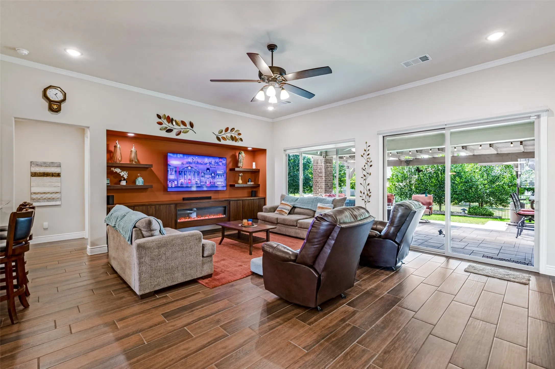 Electric blinds on windows and slider when you need them