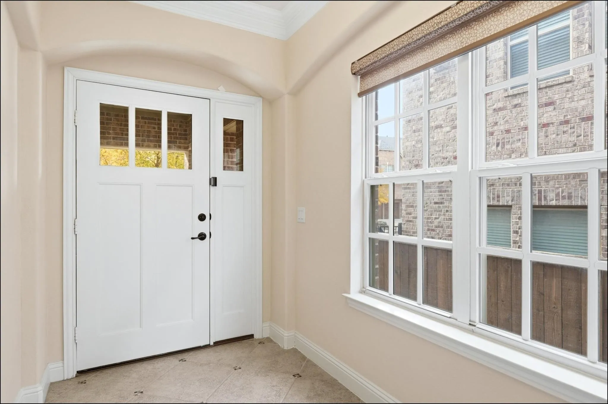 Townhouse For Rent in Denton County , 555 Waterloo Drive, Lewisville, Texas 75067, 3 Bedroom, 3 Bathroom, 2 Garage spaces, 2,000 Sqft, built in 2016, mls#21392409, Real Estate Agent in Lewisville, Homes For Rent in Denton county, Homes For Rent in Lewisville, Realtor in Lewisville Texas, Real Estate Brokerage Independent Realty Texas, Luminita Cordes Realtor