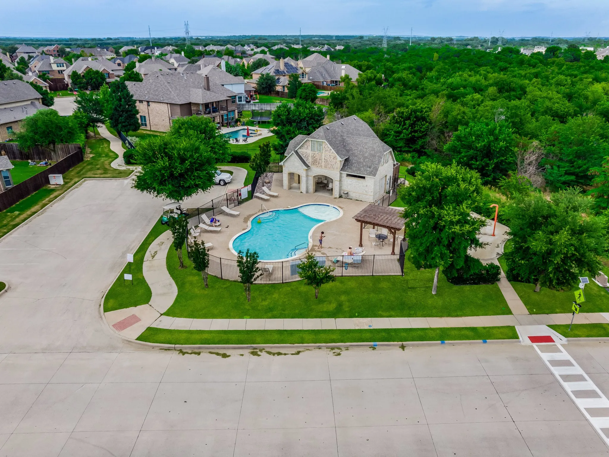 Single Family Residence For Rent in Denton County , 419 Aylesbury Drive, Roanoke, Texas 76262, 4 Bedroom, 4 Bathroom, 2 Garage spaces, 3,645 Sqft, built in 2014, mls#21396875, Real Estate Agent in Roanoke, Homes For Rent in Denton county, Homes For Rent in Roanoke, Realtor in Roanoke Texas, Real Estate Brokerage Independent Realty Texas, Luminita Cordes Realtor