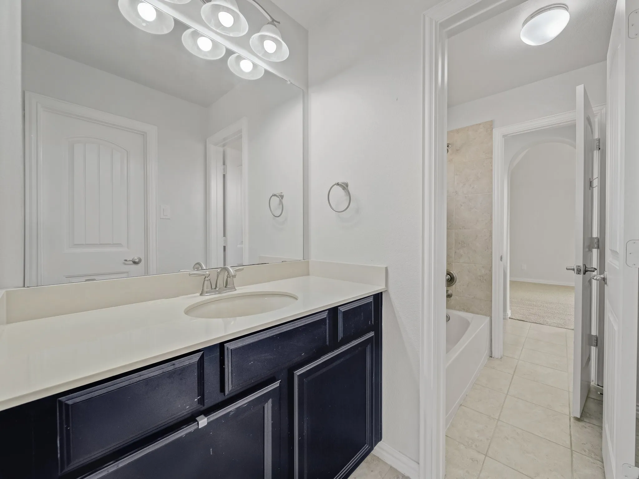 Single Family Residence For Rent in Denton County , 419 Aylesbury Drive, Roanoke, Texas 76262, 4 Bedroom, 4 Bathroom, 2 Garage spaces, 3,645 Sqft, built in 2014, mls#21396875, Real Estate Agent in Roanoke, Homes For Rent in Denton county, Homes For Rent in Roanoke, Realtor in Roanoke Texas, Real Estate Brokerage Independent Realty Texas, Luminita Cordes Realtor