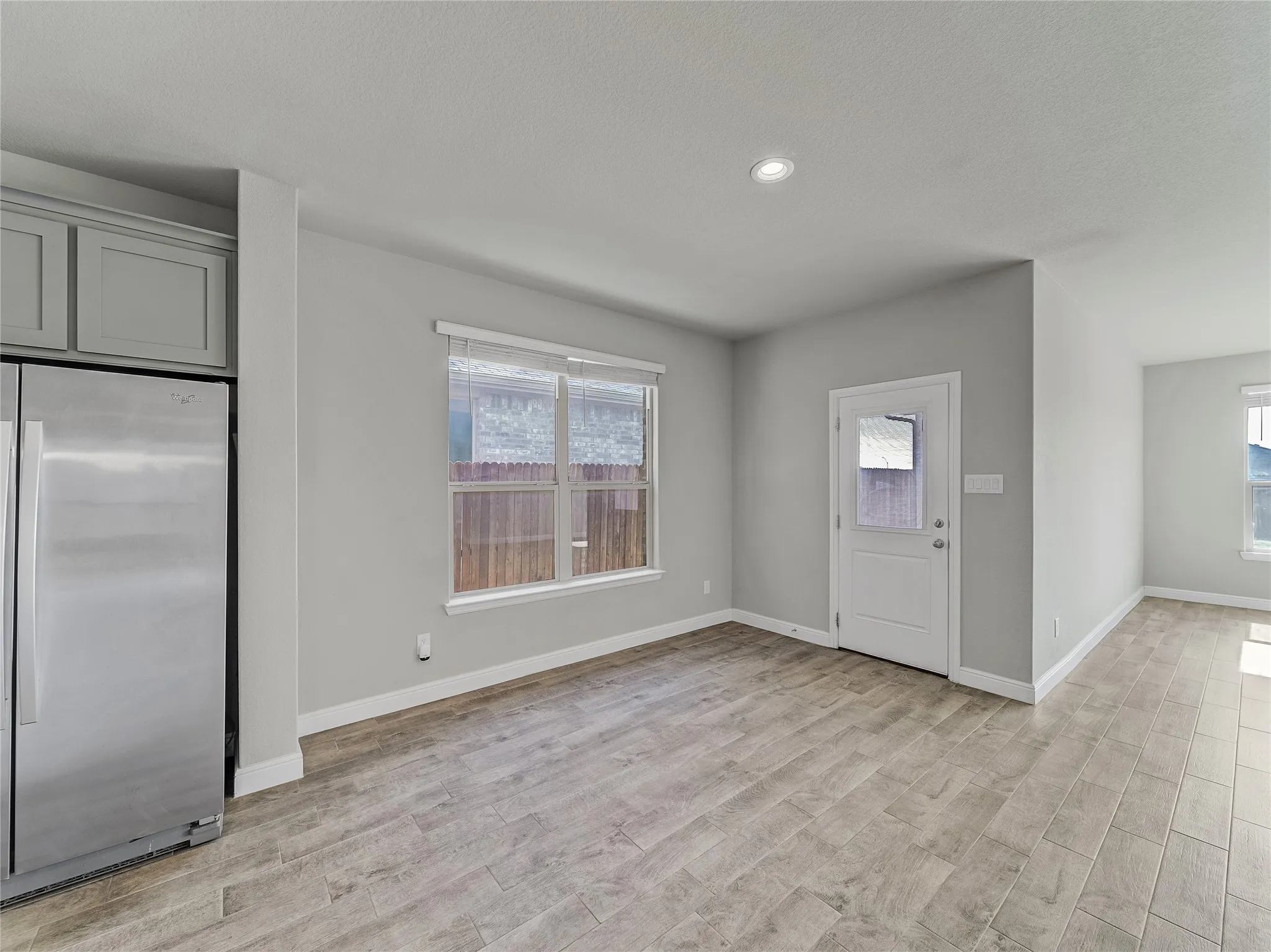 Single Family Residence For Rent in Denton County , 15816 Farringdon Street, Fort Worth, Texas 76247, 4 Bedroom, 2 Bathroom, 2 Garage spaces, 2,100 Sqft, built in 2021, mls#21396876, Real Estate Agent in Fort Worth, Homes For Rent in Denton county, Homes For Rent in Fort Worth, Realtor in Fort Worth Texas, Real Estate Brokerage Independent Realty Texas, Luminita Cordes Realtor