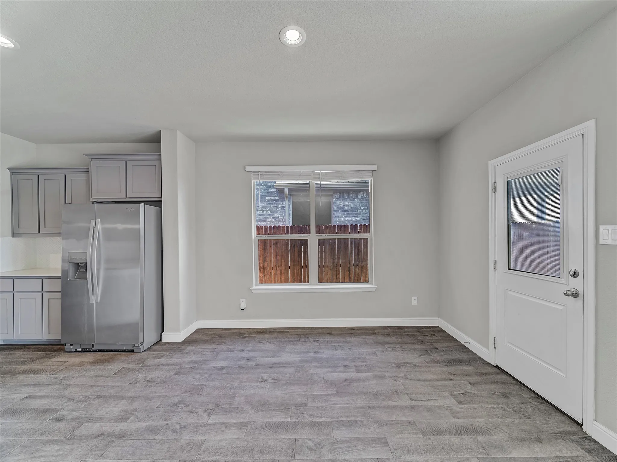 Single Family Residence For Rent in Denton County , 15816 Farringdon Street, Fort Worth, Texas 76247, 4 Bedroom, 2 Bathroom, 2 Garage spaces, 2,100 Sqft, built in 2021, mls#21396876, Real Estate Agent in Fort Worth, Homes For Rent in Denton county, Homes For Rent in Fort Worth, Realtor in Fort Worth Texas, Real Estate Brokerage Independent Realty Texas, Luminita Cordes Realtor