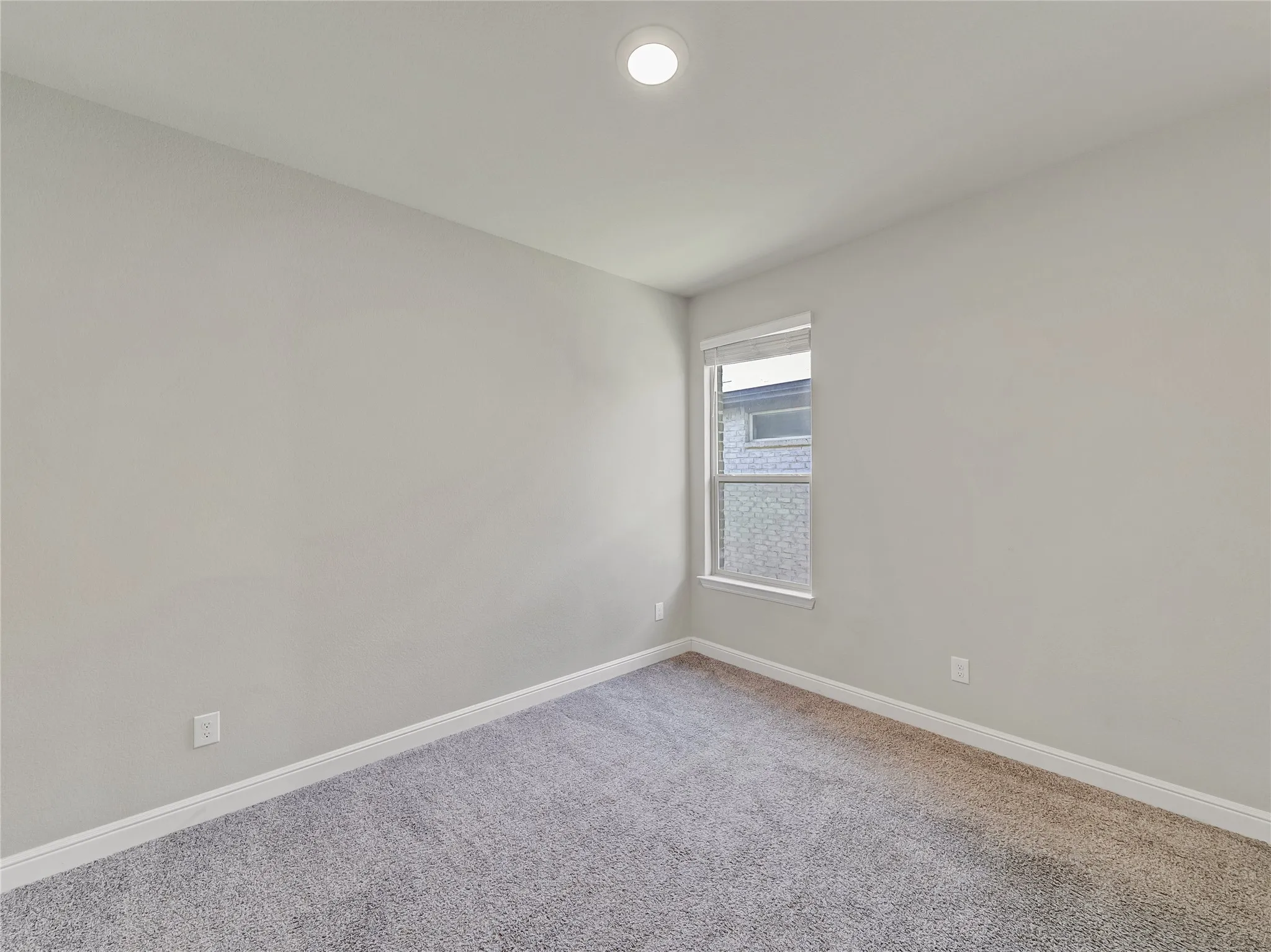 Single Family Residence For Rent in Denton County , 15816 Farringdon Street, Fort Worth, Texas 76247, 4 Bedroom, 2 Bathroom, 2 Garage spaces, 2,100 Sqft, built in 2021, mls#21396876, Real Estate Agent in Fort Worth, Homes For Rent in Denton county, Homes For Rent in Fort Worth, Realtor in Fort Worth Texas, Real Estate Brokerage Independent Realty Texas, Luminita Cordes Realtor