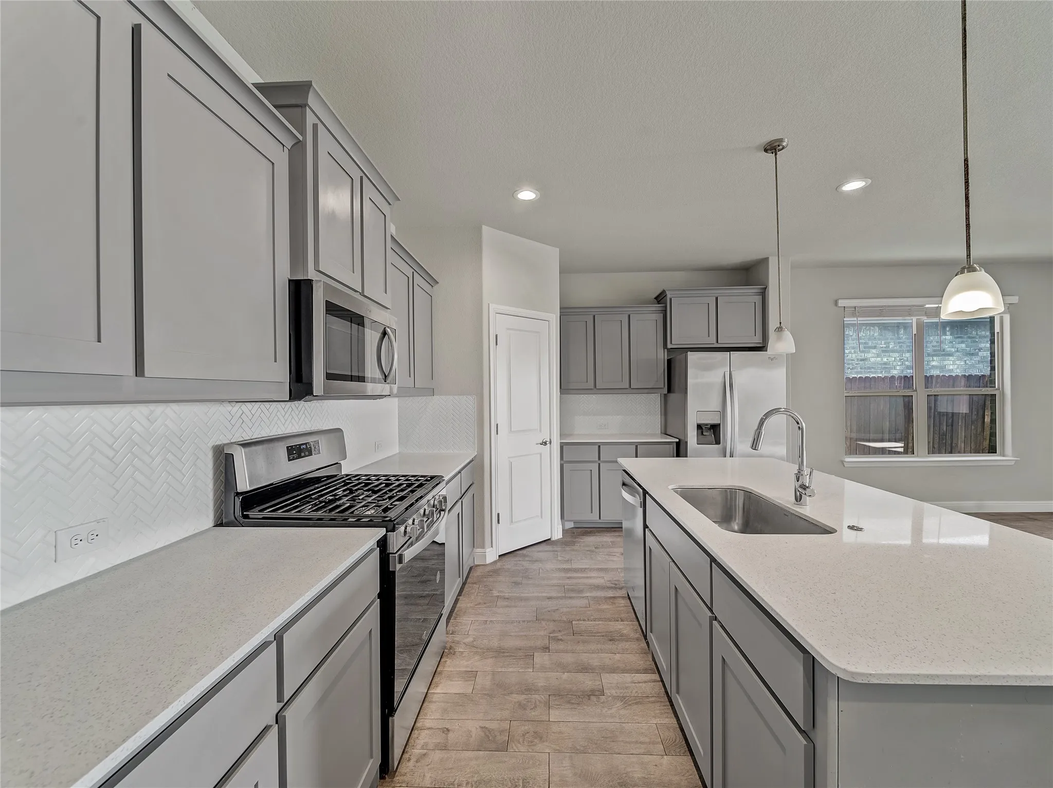 Single Family Residence For Rent in Denton County , 15816 Farringdon Street, Fort Worth, Texas 76247, 4 Bedroom, 2 Bathroom, 2 Garage spaces, 2,100 Sqft, built in 2021, mls#21396876, Real Estate Agent in Fort Worth, Homes For Rent in Denton county, Homes For Rent in Fort Worth, Realtor in Fort Worth Texas, Real Estate Brokerage Independent Realty Texas, Luminita Cordes Realtor
