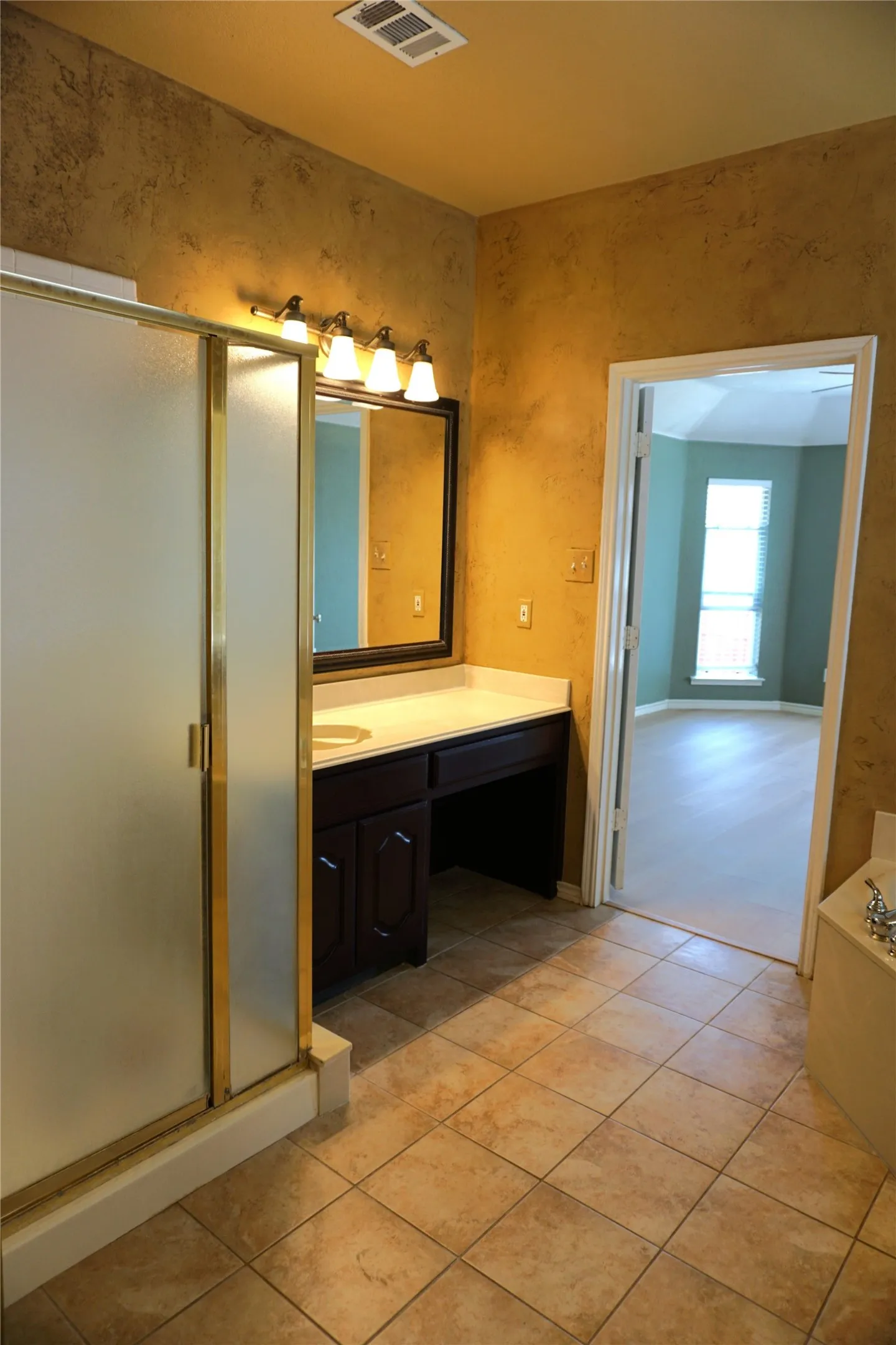 Single Family Residence For Rent in Collin County , 1413 Macrae Court, Allen, Texas 75013, 4 Bedroom, 2 Bathroom, 2 Garage spaces, 2,266 Sqft, built in 1999, mls#21396880, Real Estate Agent in Allen, Homes For Rent in Collin county, Homes For Rent in Allen, Realtor in Allen Texas, Real Estate Brokerage Independent Realty Texas, Luminita Cordes Realtor