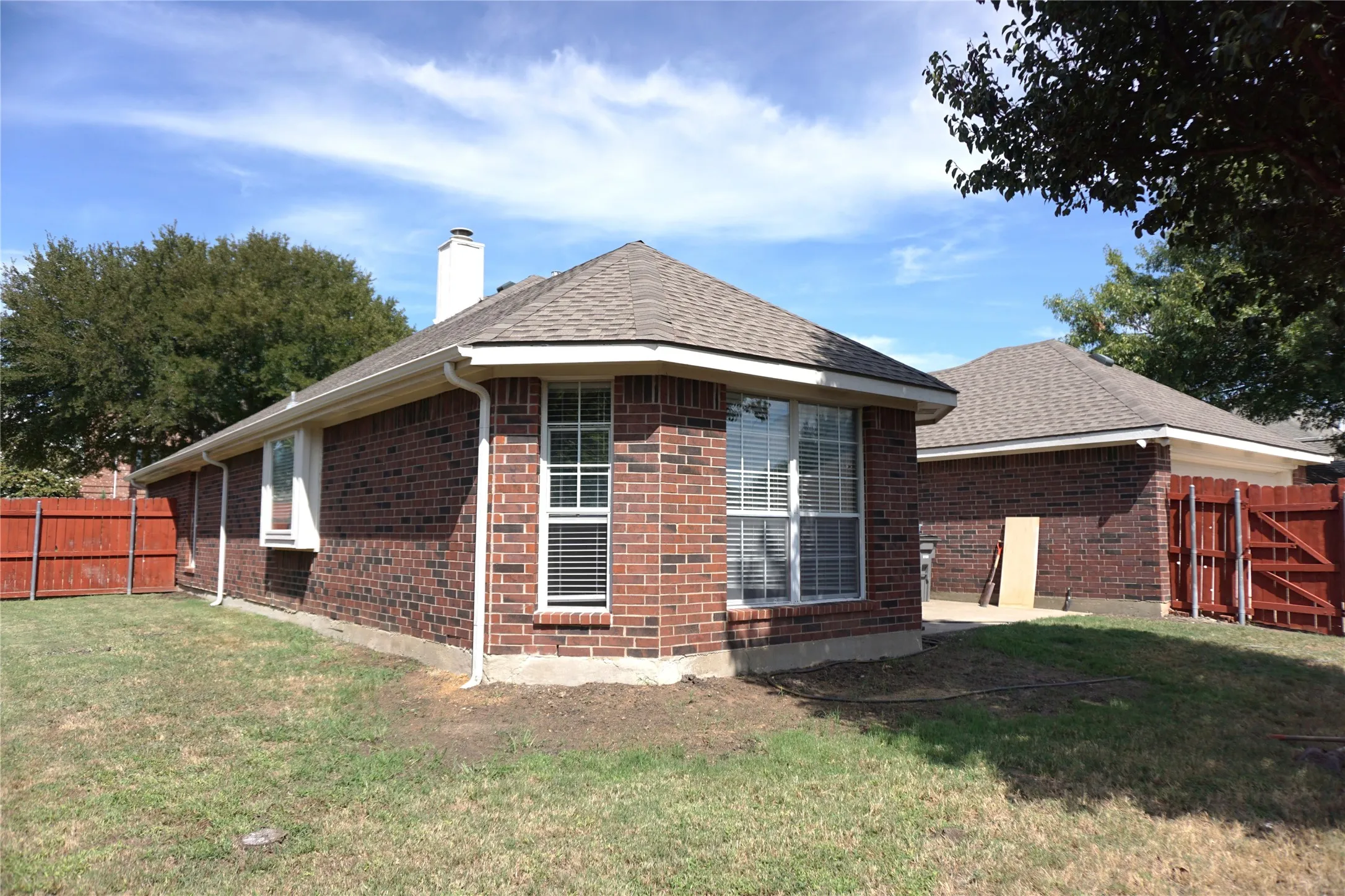 Single Family Residence For Rent in Collin County , 1413 Macrae Court, Allen, Texas 75013, 4 Bedroom, 2 Bathroom, 2 Garage spaces, 2,266 Sqft, built in 1999, mls#21396880, Real Estate Agent in Allen, Homes For Rent in Collin county, Homes For Rent in Allen, Realtor in Allen Texas, Real Estate Brokerage Independent Realty Texas, Luminita Cordes Realtor