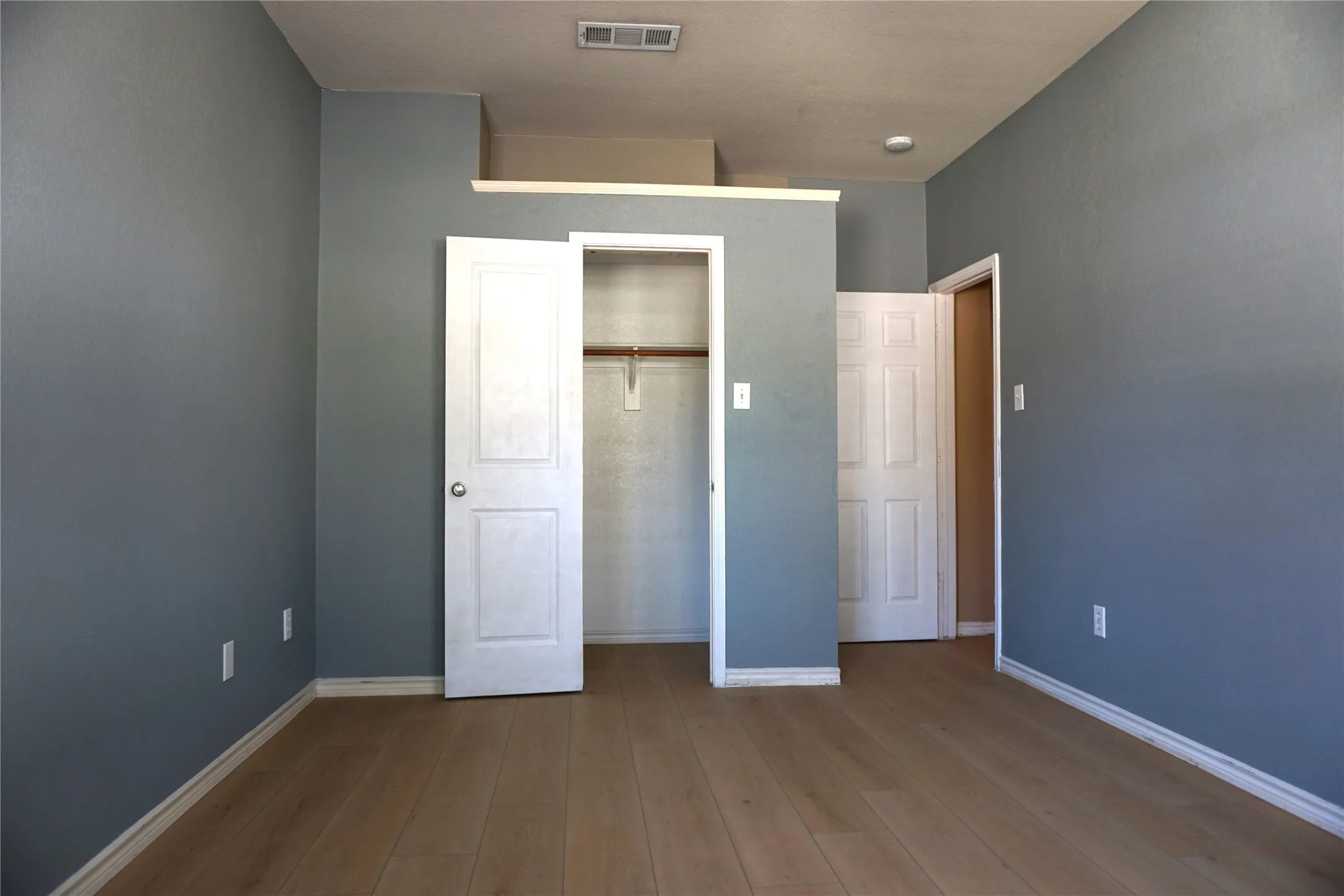 Single Family Residence For Rent in Collin County , 1413 Macrae Court, Allen, Texas 75013, 4 Bedroom, 2 Bathroom, 2 Garage spaces, 2,266 Sqft, built in 1999, mls#21396880, Real Estate Agent in Allen, Homes For Rent in Collin county, Homes For Rent in Allen, Realtor in Allen Texas, Real Estate Brokerage Independent Realty Texas, Luminita Cordes Realtor