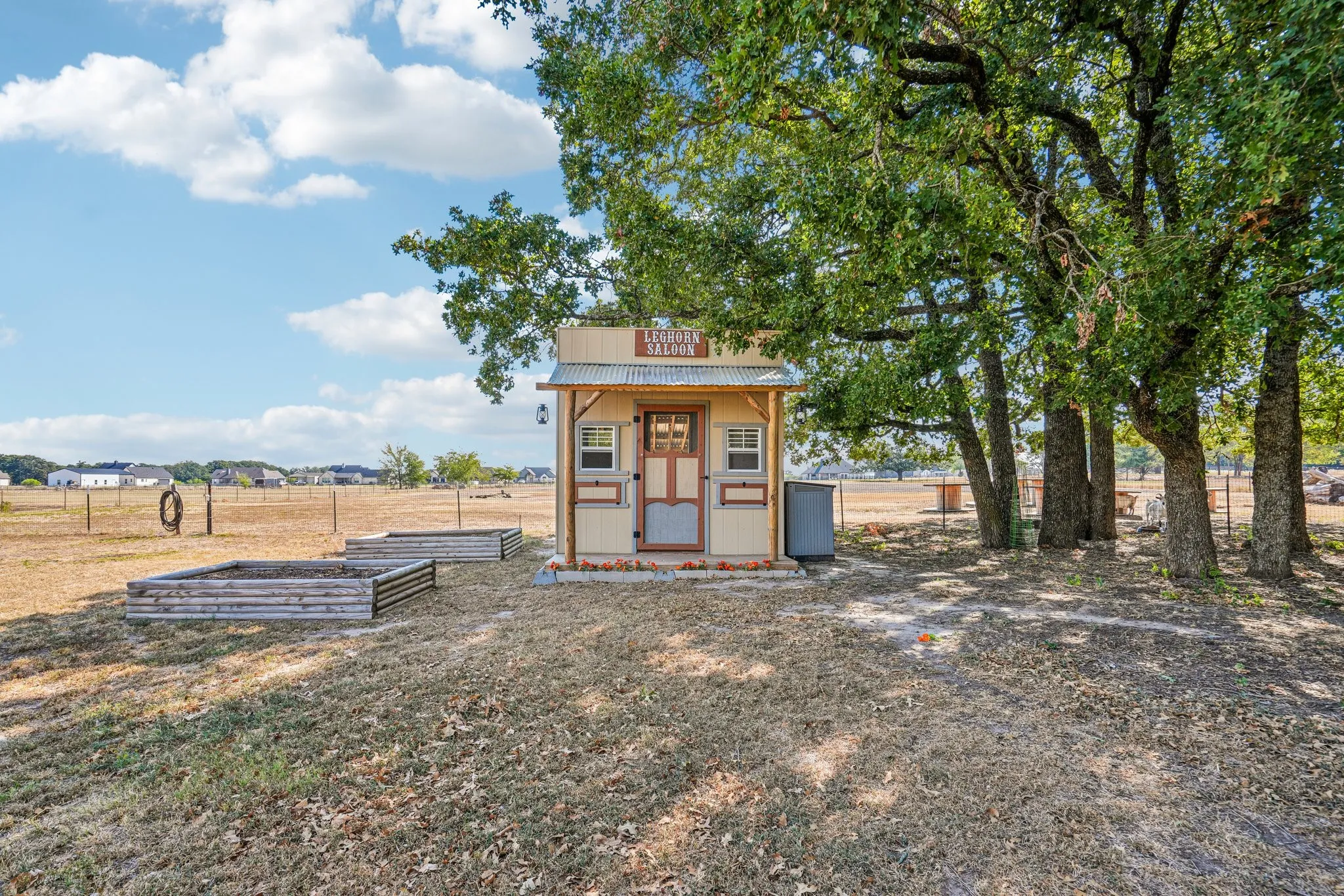 Single Family Residence For Sale in Hunt County , 5931 County Road 2560, Royse City, Texas 75189, 4 Bedroom, 4 Bathroom, 4 Garage spaces, 3,609 Sqft, built in 2017, mls#21393815, Real Estate Agent in Royse City, Homes For Sale in Hunt county, Homes For Sale in Royse City, Realtor in Royse City Texas, Real Estate Brokerage Independent Realty Texas, Luminita Cordes Realtor