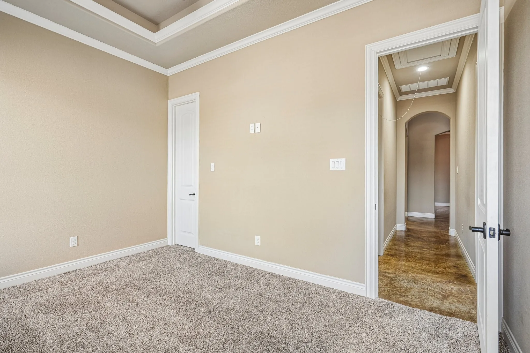 Single Family Residence For Sale in Hunt County , 5931 County Road 2560, Royse City, Texas 75189, 4 Bedroom, 4 Bathroom, 4 Garage spaces, 3,609 Sqft, built in 2017, mls#21393815, Real Estate Agent in Royse City, Homes For Sale in Hunt county, Homes For Sale in Royse City, Realtor in Royse City Texas, Real Estate Brokerage Independent Realty Texas, Luminita Cordes Realtor