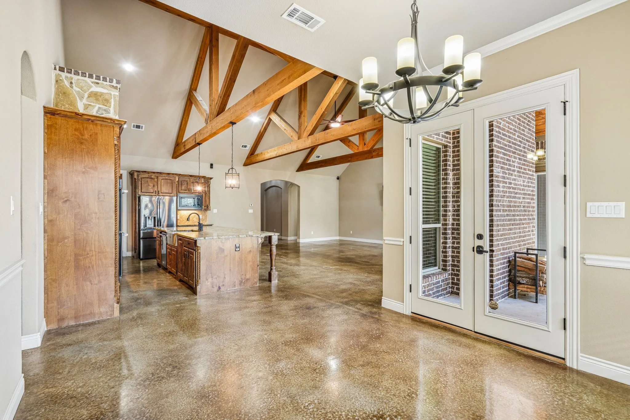 Single Family Residence For Sale in Hunt County , 5931 County Road 2560, Royse City, Texas 75189, 4 Bedroom, 4 Bathroom, 4 Garage spaces, 3,609 Sqft, built in 2017, mls#21393815, Real Estate Agent in Royse City, Homes For Sale in Hunt county, Homes For Sale in Royse City, Realtor in Royse City Texas, Real Estate Brokerage Independent Realty Texas, Luminita Cordes Realtor