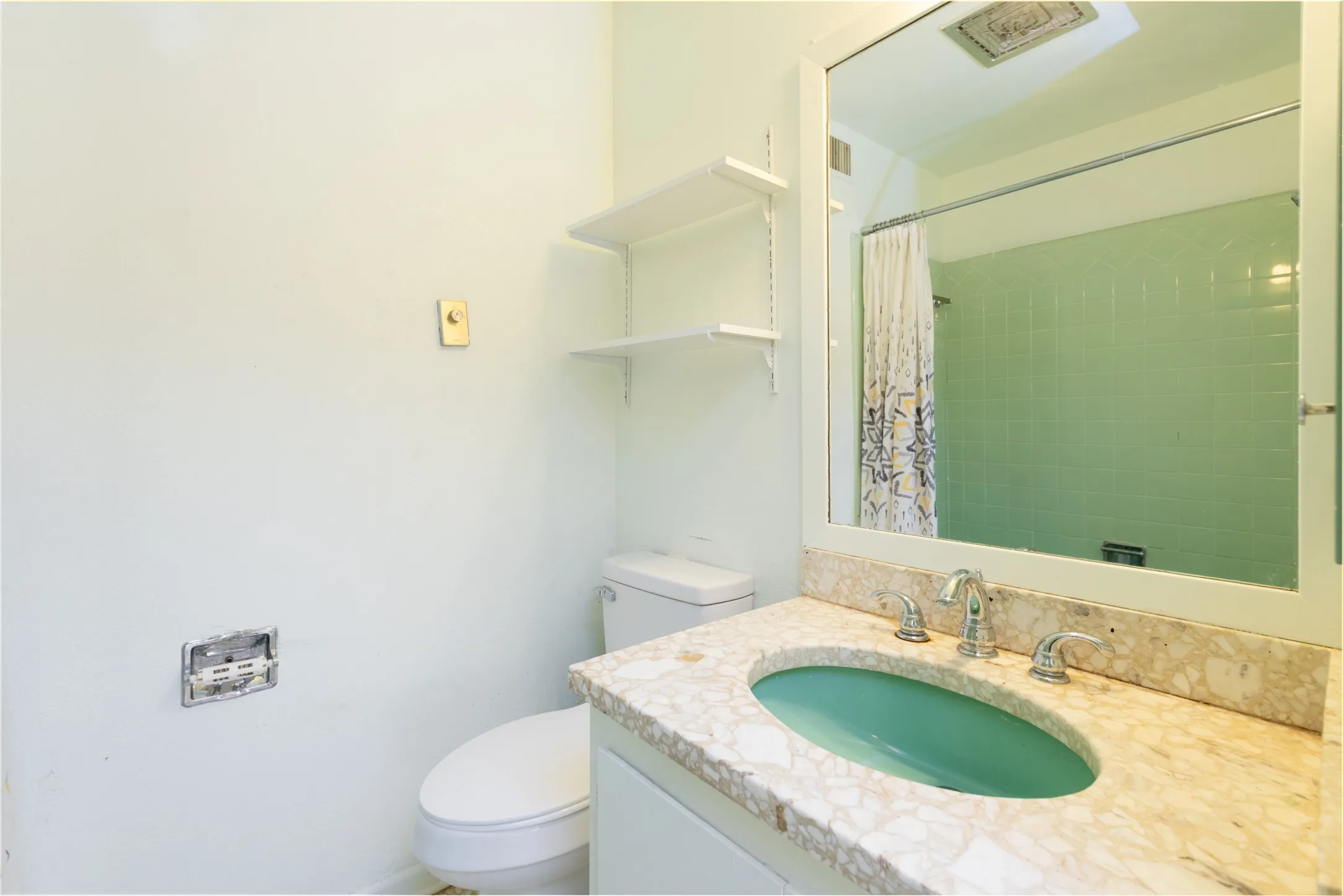 Single Family Residence For Sale in Taylor County , 15 Ninth Hole Street, Abilene, Texas 79603, 4 Bedroom, 5 Bathroom, 5 Garage spaces, 4,625 Sqft, built in 1960, mls#21396854, Real Estate Agent in Abilene, Homes For Sale in Taylor county, Homes For Sale in Abilene, Realtor in Abilene Texas, Real Estate Brokerage Independent Realty Texas, Luminita Cordes Realtor