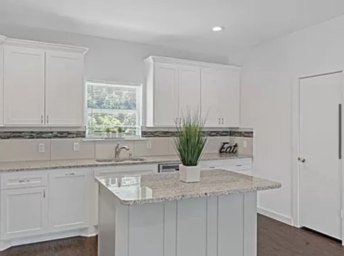 Townhouse For Rent in Dallas County , 4703 Columbia Avenue 104, Dallas, Texas 75226, 2 Bedroom, 3 Bathroom, 2 Garage spaces, 1,644 Sqft, built in 2018, mls#21396897, Real Estate Agent in Dallas, Homes For Rent in Dallas county, Homes For Rent in Dallas, Realtor in Dallas Texas, Real Estate Brokerage Independent Realty Texas, Luminita Cordes Realtor