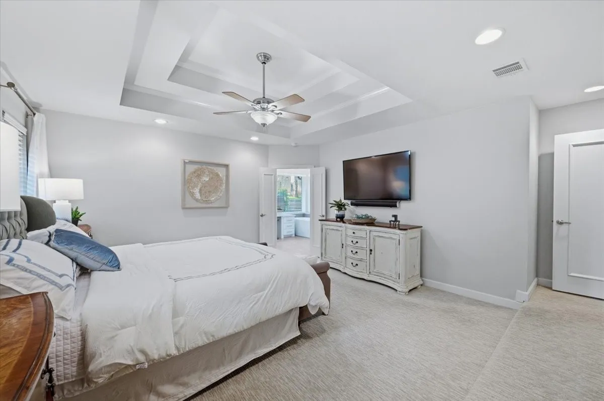 Single Family Residence For Sale in Tarrant County , 3908 Woodstock Drive, Colleyville, Texas 76034, 4 Bedroom, 3 Bathroom, 2 Garage spaces, 3,217 Sqft, built in 1985, mls#21395531, Real Estate Agent in Colleyville, Homes For Sale in Tarrant county, Homes For Sale in Colleyville, Realtor in Colleyville Texas, Real Estate Brokerage Independent Realty Texas, Luminita Cordes Realtor