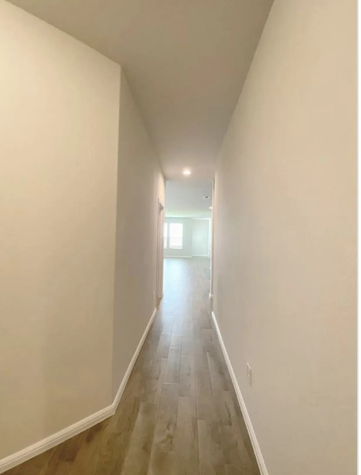 Single Family Residence For Rent in Tarrant County , 9717 Hickory Knob Drive, Fort Worth, Texas 76108, 5 Bedroom, 2 Bathroom, 2 Garage spaces, 2,133 Sqft, built in 2021, mls#21396898, Real Estate Agent in Fort Worth, Homes For Rent in Tarrant county, Homes For Rent in Fort Worth, Realtor in Fort Worth Texas, Real Estate Brokerage Independent Realty Texas, Luminita Cordes Realtor