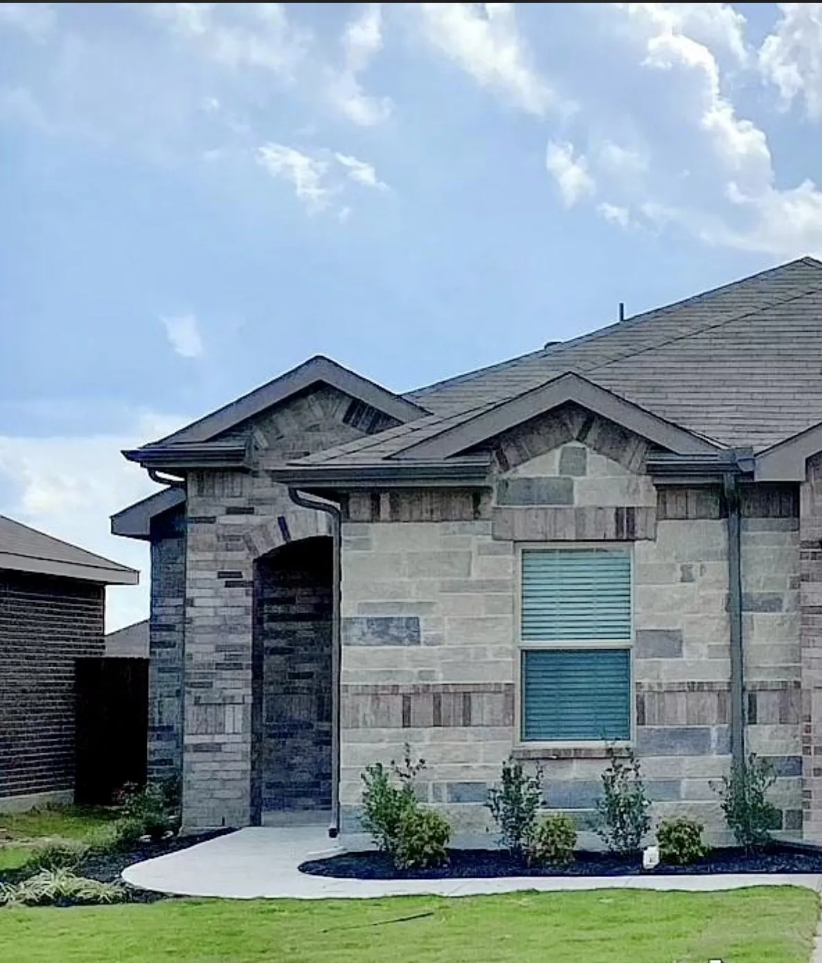 Single Family Residence For Rent in Tarrant County , 9717 Hickory Knob Drive, Fort Worth, Texas 76108, 5 Bedroom, 2 Bathroom, 2 Garage spaces, 2,133 Sqft, built in 2021, mls#21396898, Real Estate Agent in Fort Worth, Homes For Rent in Tarrant county, Homes For Rent in Fort Worth, Realtor in Fort Worth Texas, Real Estate Brokerage Independent Realty Texas, Luminita Cordes Realtor