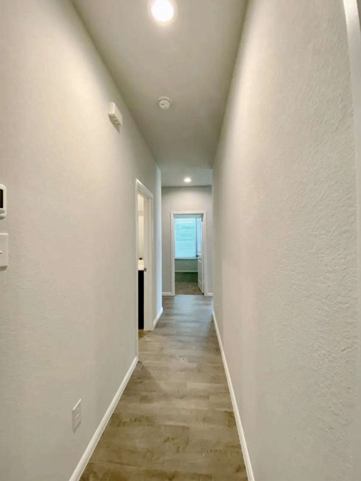 Single Family Residence For Rent in Tarrant County , 9717 Hickory Knob Drive, Fort Worth, Texas 76108, 5 Bedroom, 2 Bathroom, 2 Garage spaces, 2,133 Sqft, built in 2021, mls#21396898, Real Estate Agent in Fort Worth, Homes For Rent in Tarrant county, Homes For Rent in Fort Worth, Realtor in Fort Worth Texas, Real Estate Brokerage Independent Realty Texas, Luminita Cordes Realtor
