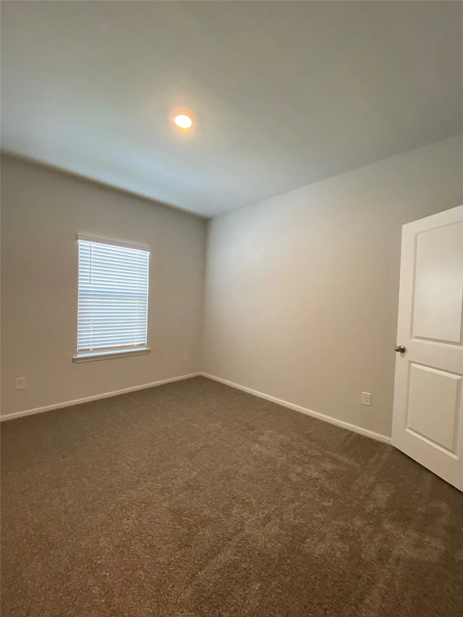 Single Family Residence For Rent in Tarrant County , 9717 Hickory Knob Drive, Fort Worth, Texas 76108, 5 Bedroom, 2 Bathroom, 2 Garage spaces, 2,133 Sqft, built in 2021, mls#21396898, Real Estate Agent in Fort Worth, Homes For Rent in Tarrant county, Homes For Rent in Fort Worth, Realtor in Fort Worth Texas, Real Estate Brokerage Independent Realty Texas, Luminita Cordes Realtor