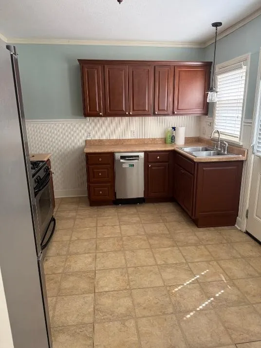 Duplex For Rent in Dallas County , 5450 Longview Street, Dallas, Texas 75206, 2 Bedroom, 1 Bathroom, Garage spaces, 3,096 Sqft, built in 1958, mls#21396903, Real Estate Agent in Dallas, Homes For Rent in Dallas county, Homes For Rent in Dallas, Realtor in Dallas Texas, Real Estate Brokerage Independent Realty Texas, Luminita Cordes Realtor