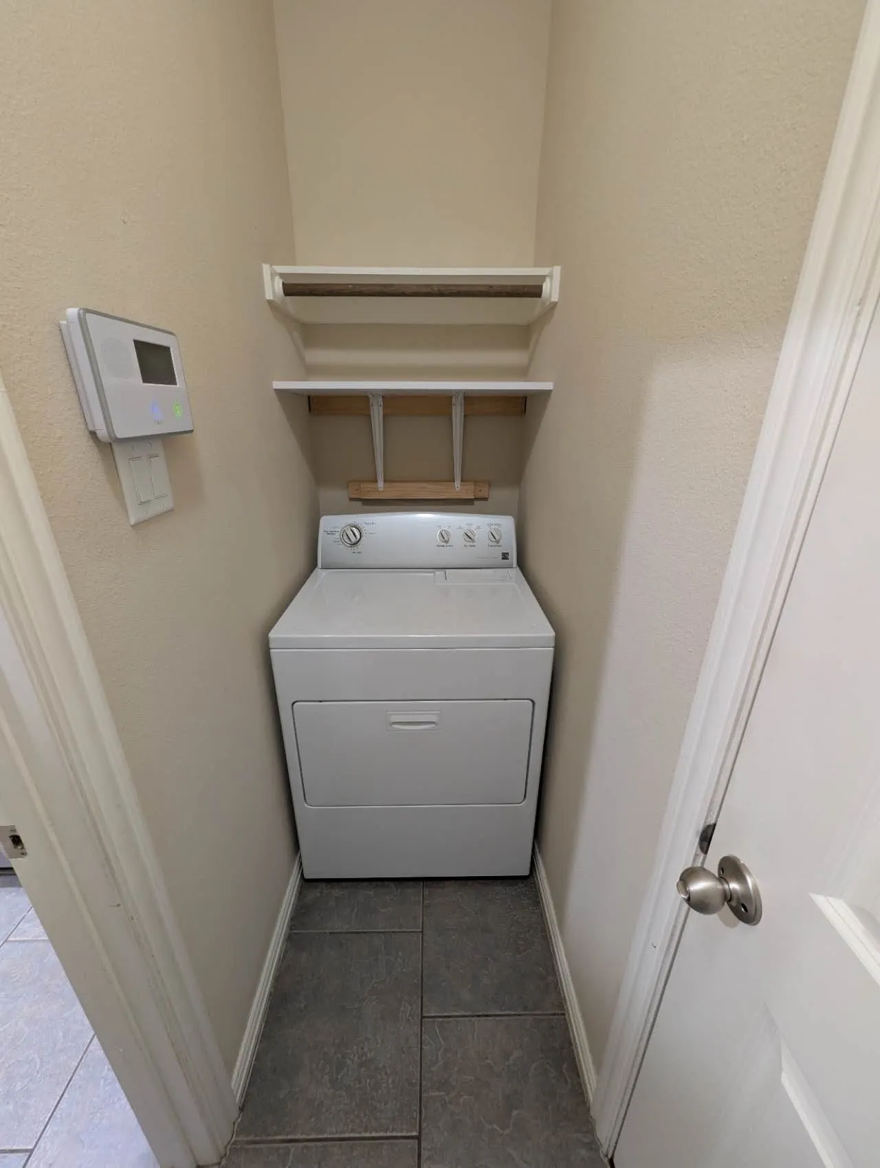 Single Family Residence For Rent in Collin County , 4666 Perthshire Court, Plano, Texas 75024, 3 Bedroom, 3 Bathroom, 2 Garage spaces, 1,634 Sqft, built in 2013, mls#21396222, Real Estate Agent in Plano, Homes For Rent in Collin county, Homes For Rent in Plano, Realtor in Plano Texas, Real Estate Brokerage Independent Realty Texas, Luminita Cordes Realtor